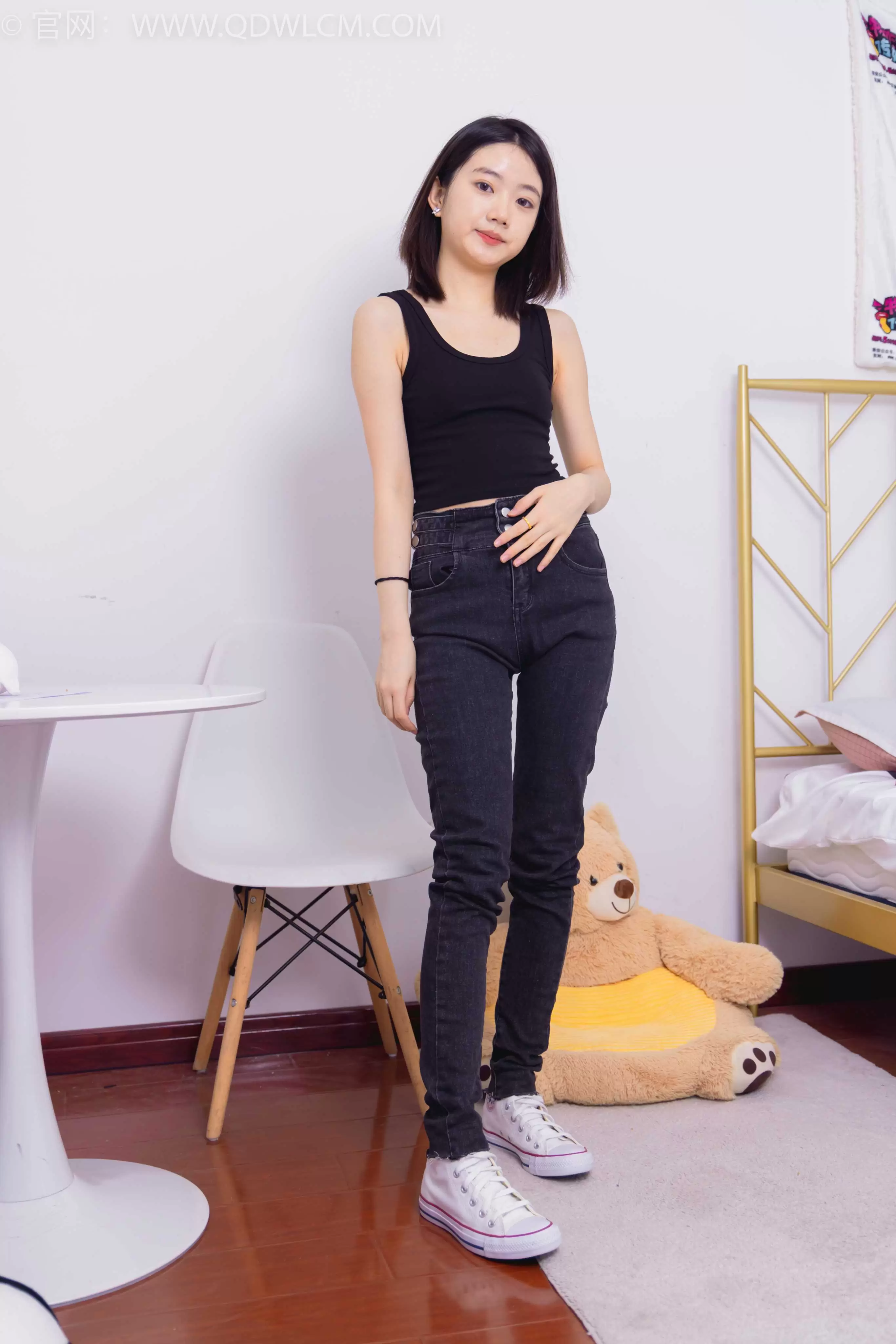 物恋传媒 NO.1605 欢欢-雨过天晴（盲盒2） [155P-1V-4.62G] - 秀人网免费无水印在线套图写真