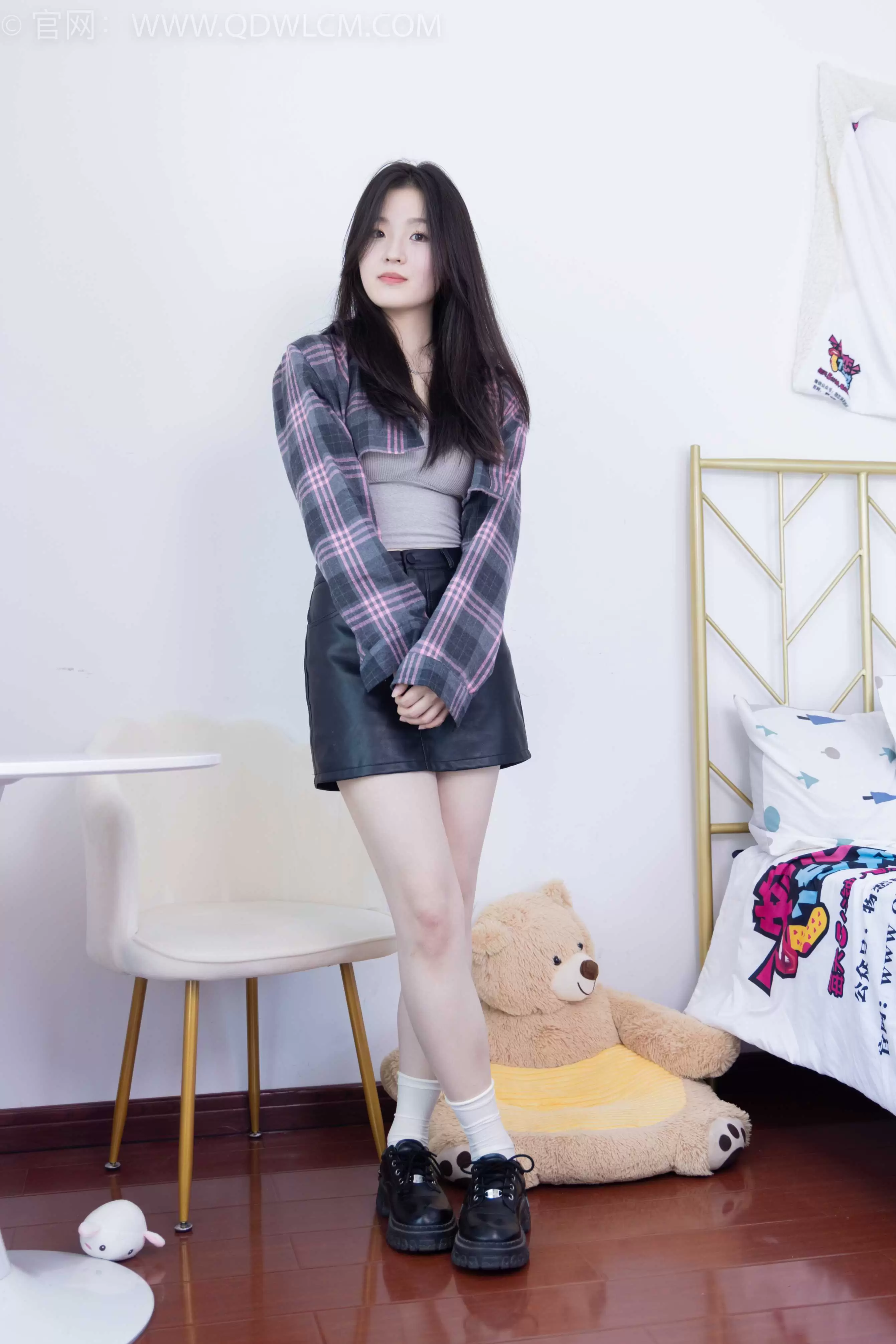 物恋传媒 NO.1594 青柠-青涩柠檬 [154P-1V-3.88G] - 秀人网免费无水印在线套图写真