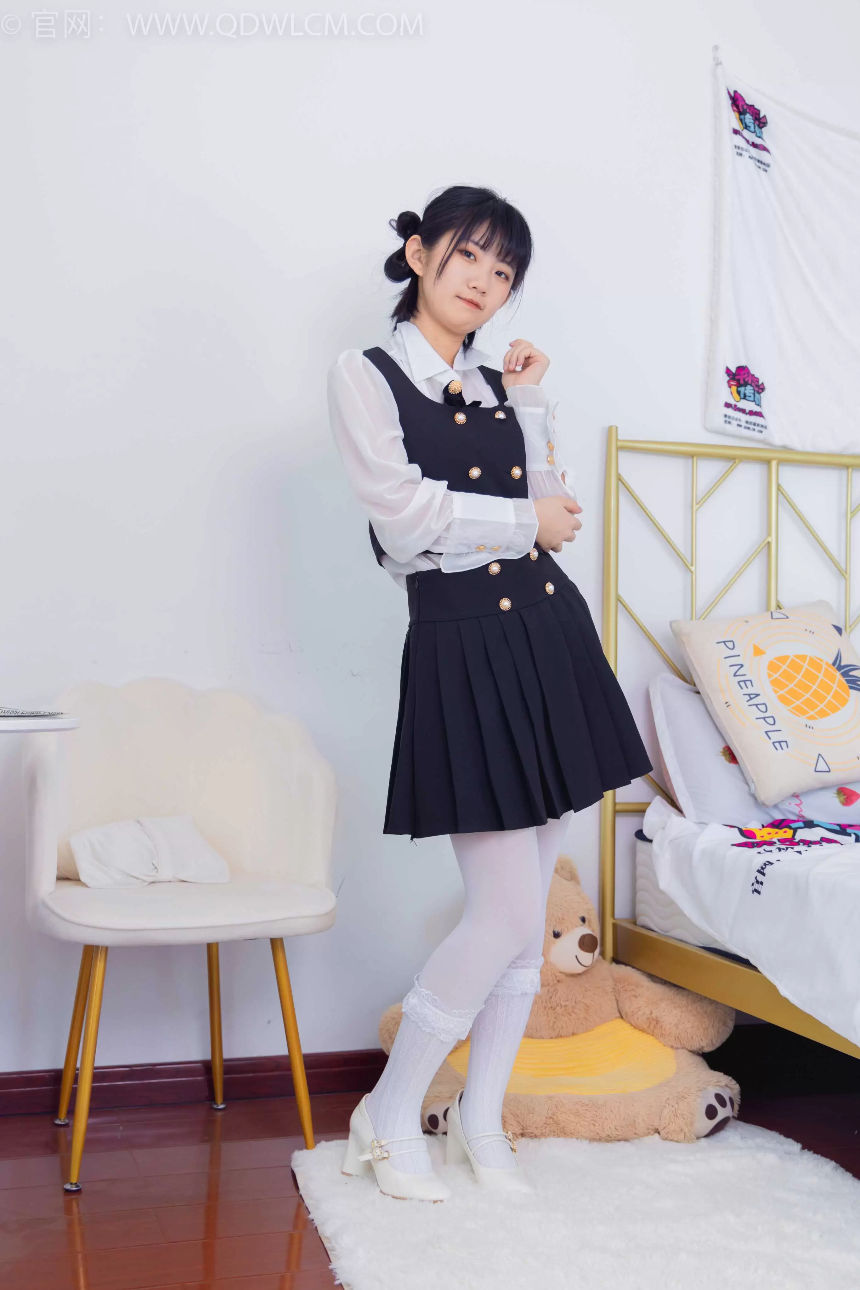 物恋传媒 NO.1555 暗月-蓝莓之恋 [154P+1V／3.02GB] - 秀人网免费无水印在线套图写真