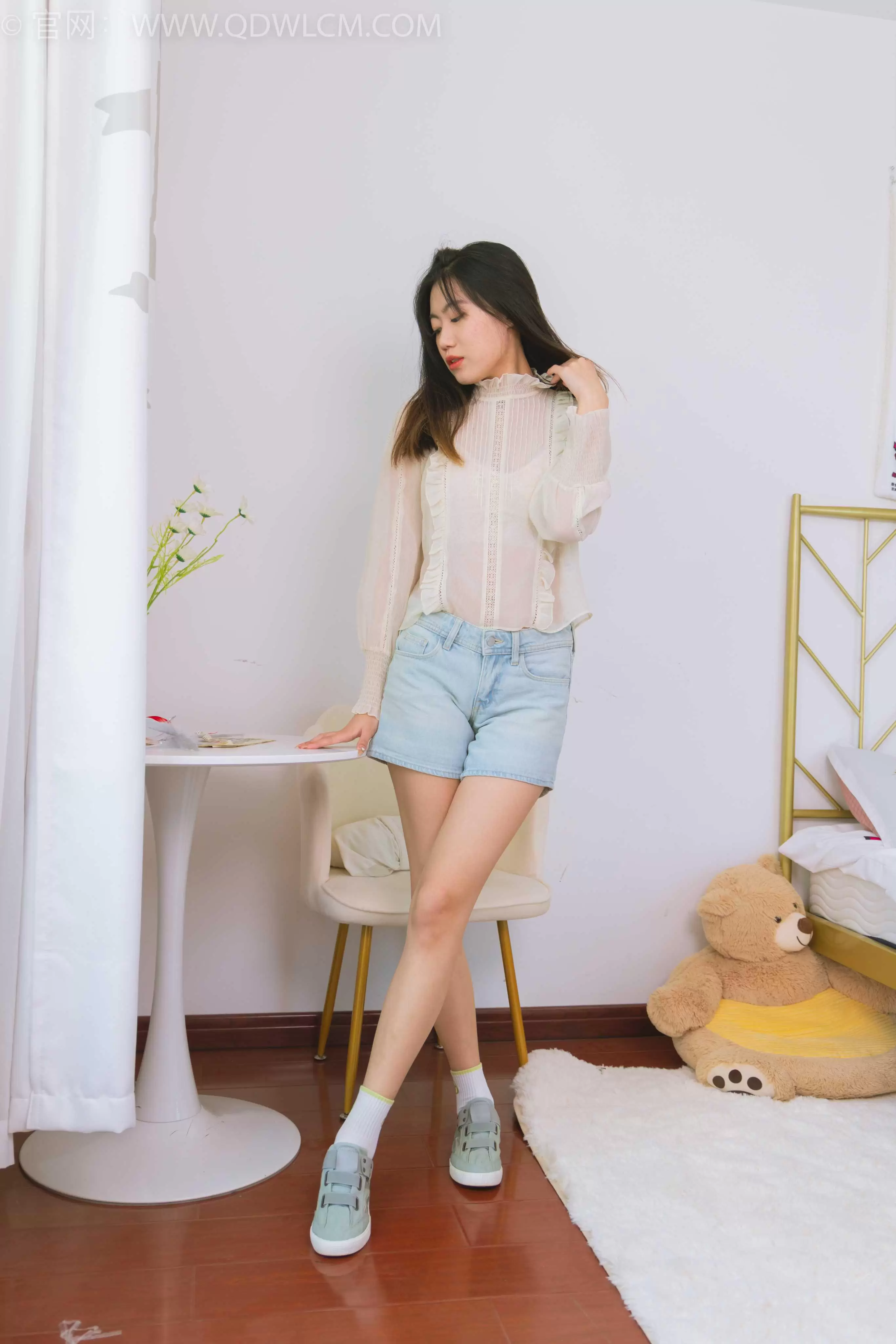 物恋传媒 NO.1545 小北-人潮汹涌 [149P+1V／3.55GB] - 秀人网免费无水印在线套图写真