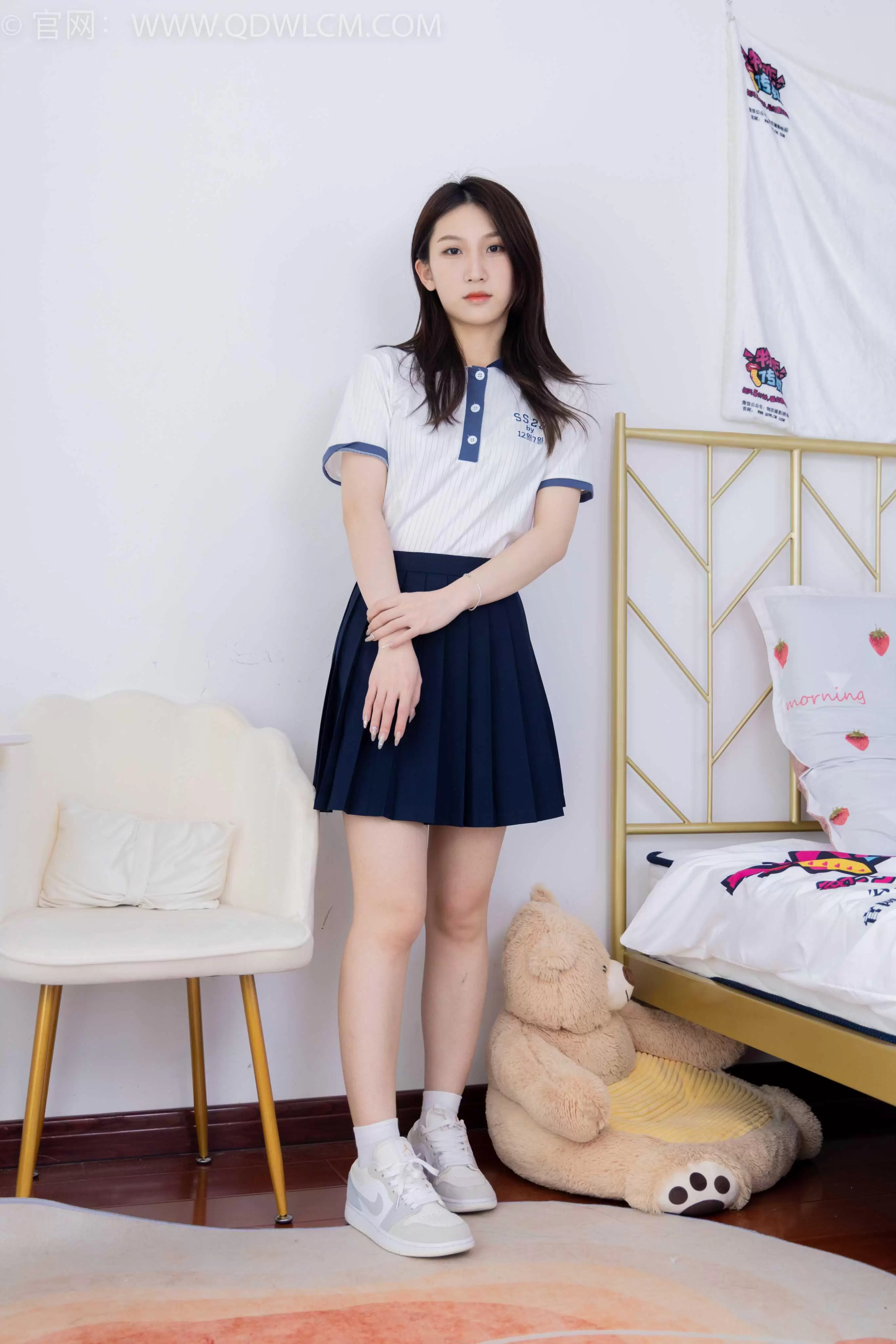 物恋传媒 NO.1526 水水-春日小花 [150P+1V／3.62GB] - 秀人网免费无水印在线套图写真