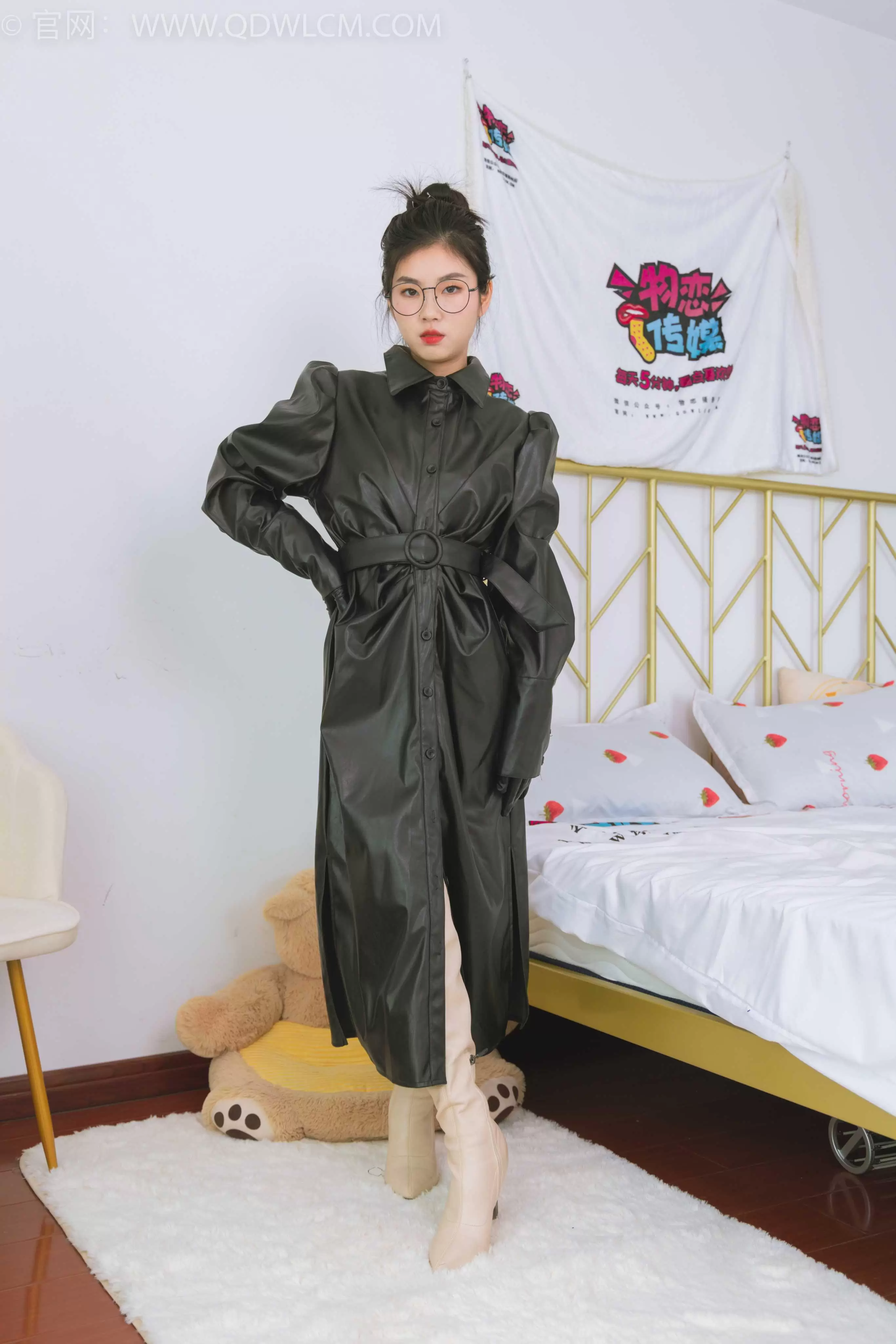 物恋传媒 NO.1510 米米-深邃的光 [150P+1V／3.63GB] - 秀人网免费无水印在线套图写真