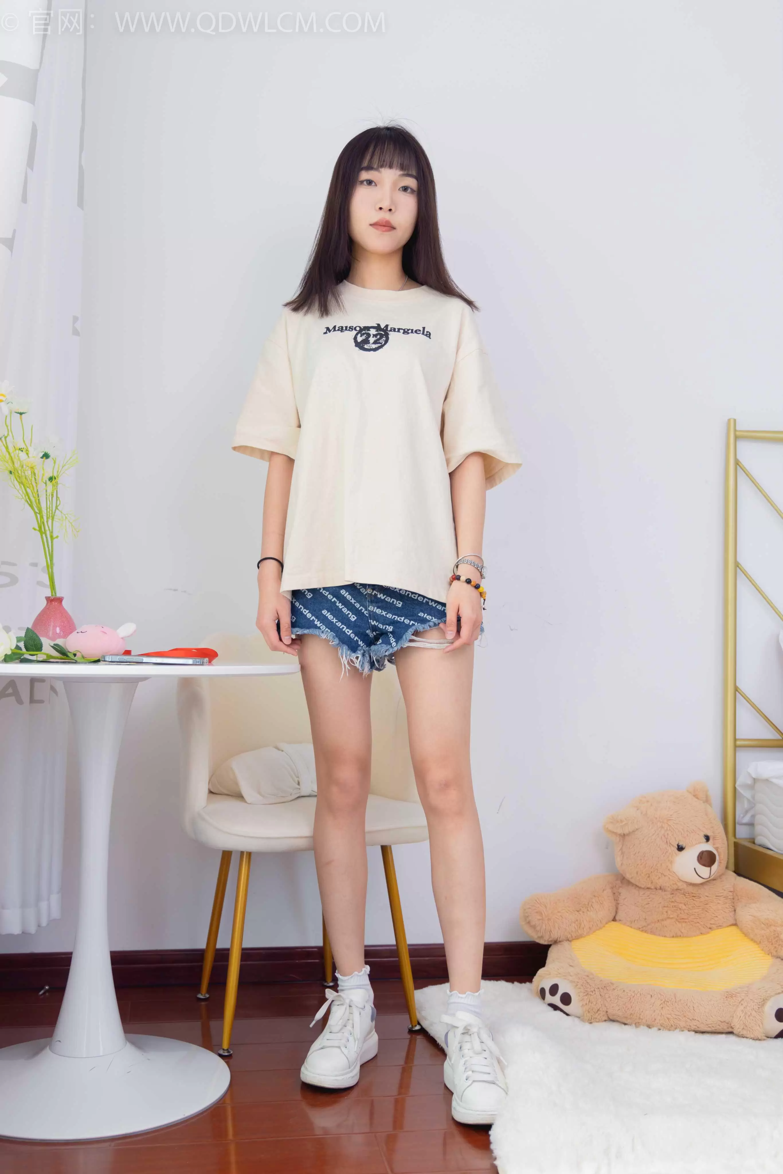 物恋传媒 NO.1506 琪琪-冷月光 [150P+1V／2.96GB] - 秀人网免费无水印在线套图写真