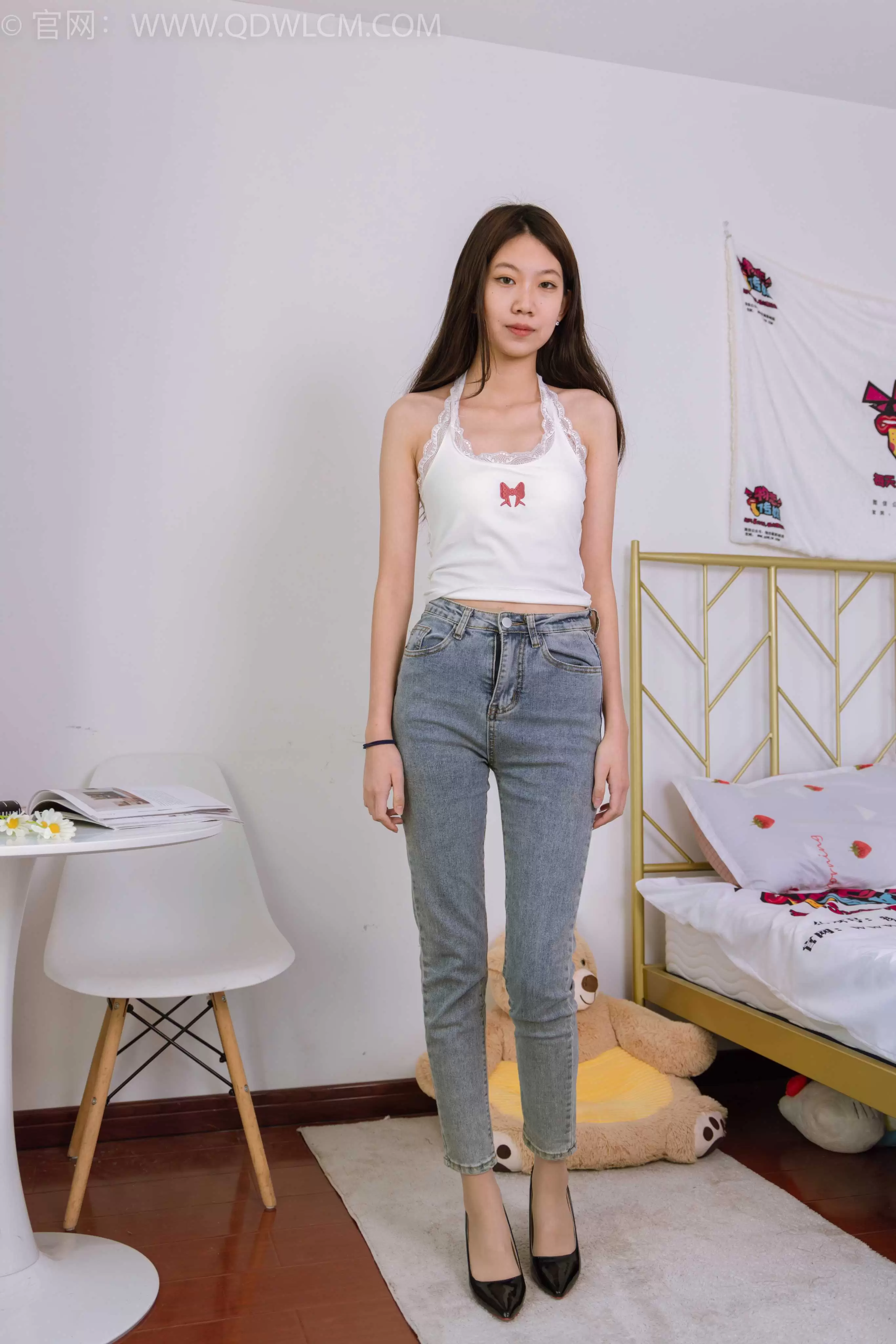 物恋传媒 NO.1459 纤纤-粉色蝴蝶结 [150P+1V／5.03GB] - 秀人网免费无水印在线套图写真