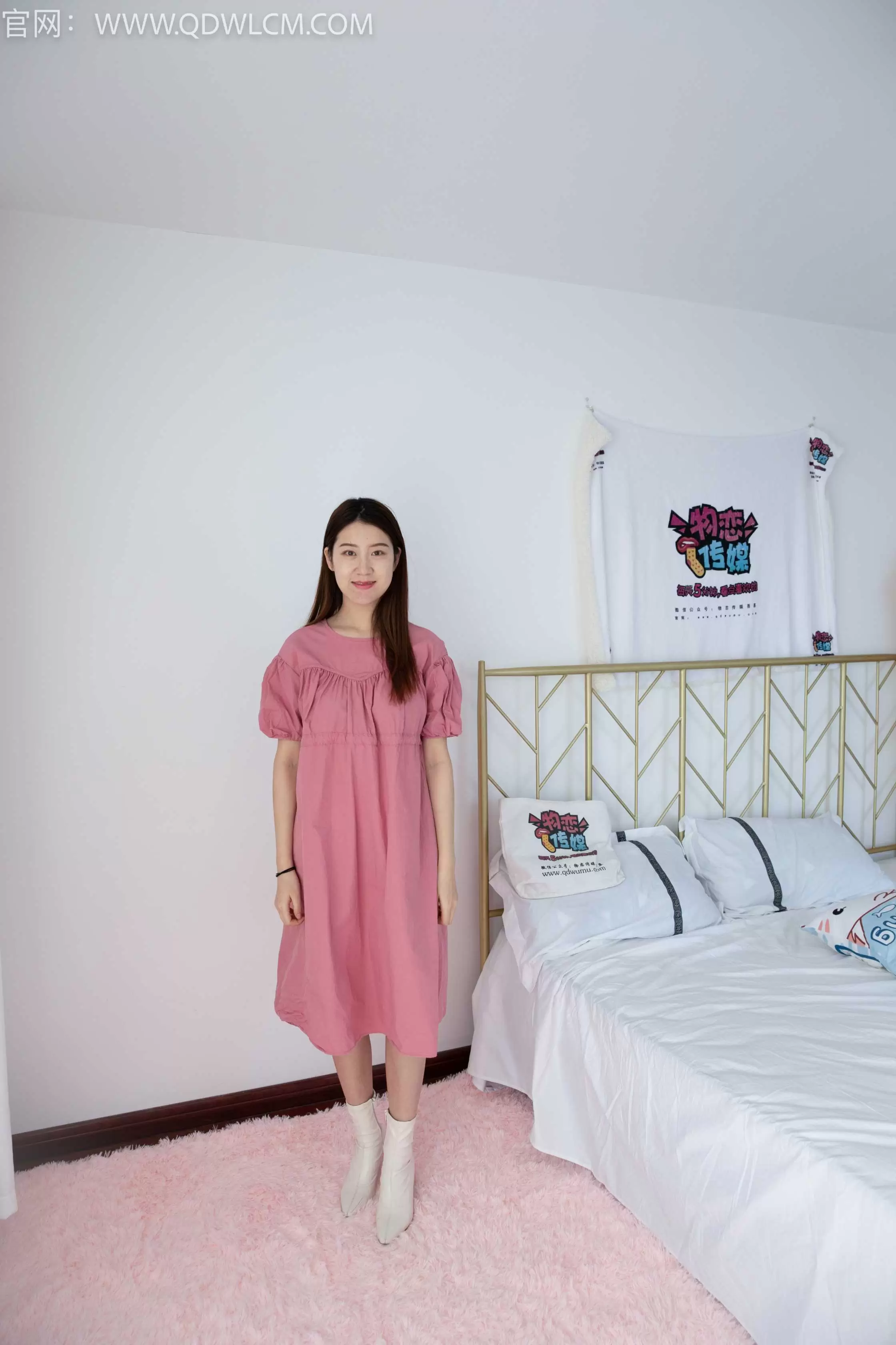 物恋传媒 NO.1359 夏雪-月亮弯弯 [148P1V-3.52G] - 秀人网免费无水印在线套图写真