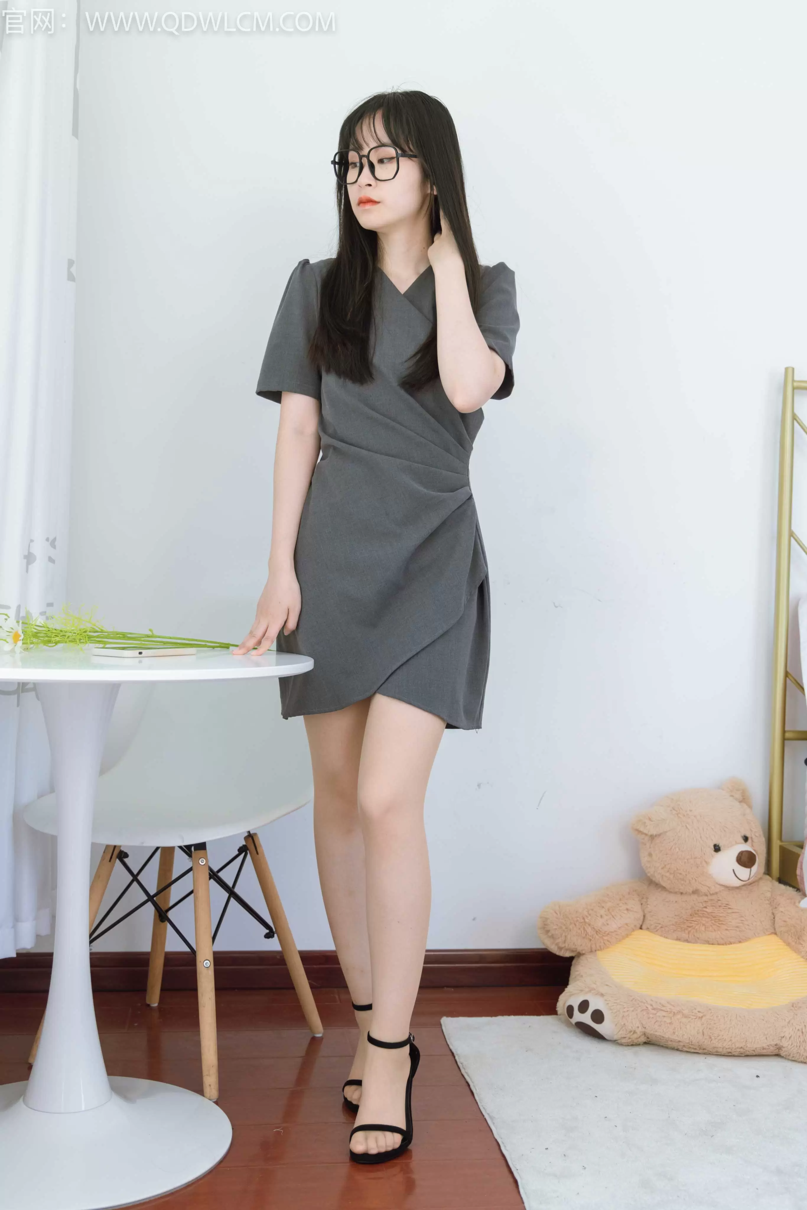 物恋传媒 NO.1307 兮兮-仰望星空 [140P+1V／6.17GB] - 秀人网免费无水印在线套图写真