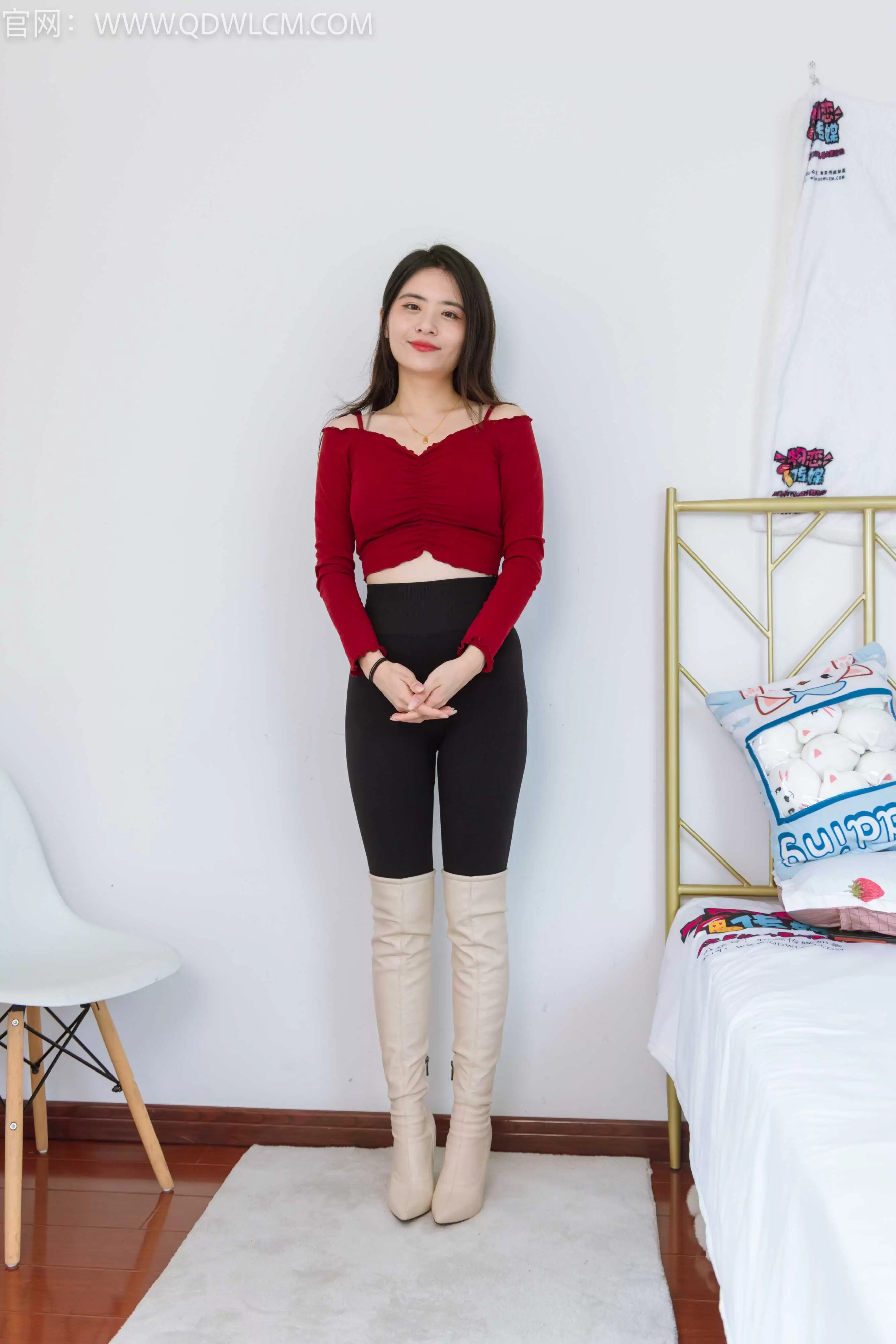 物恋传媒 NO.1265 然然-红色蔷薇 [170P+1V／4.46G] - 秀人网免费无水印在线套图写真