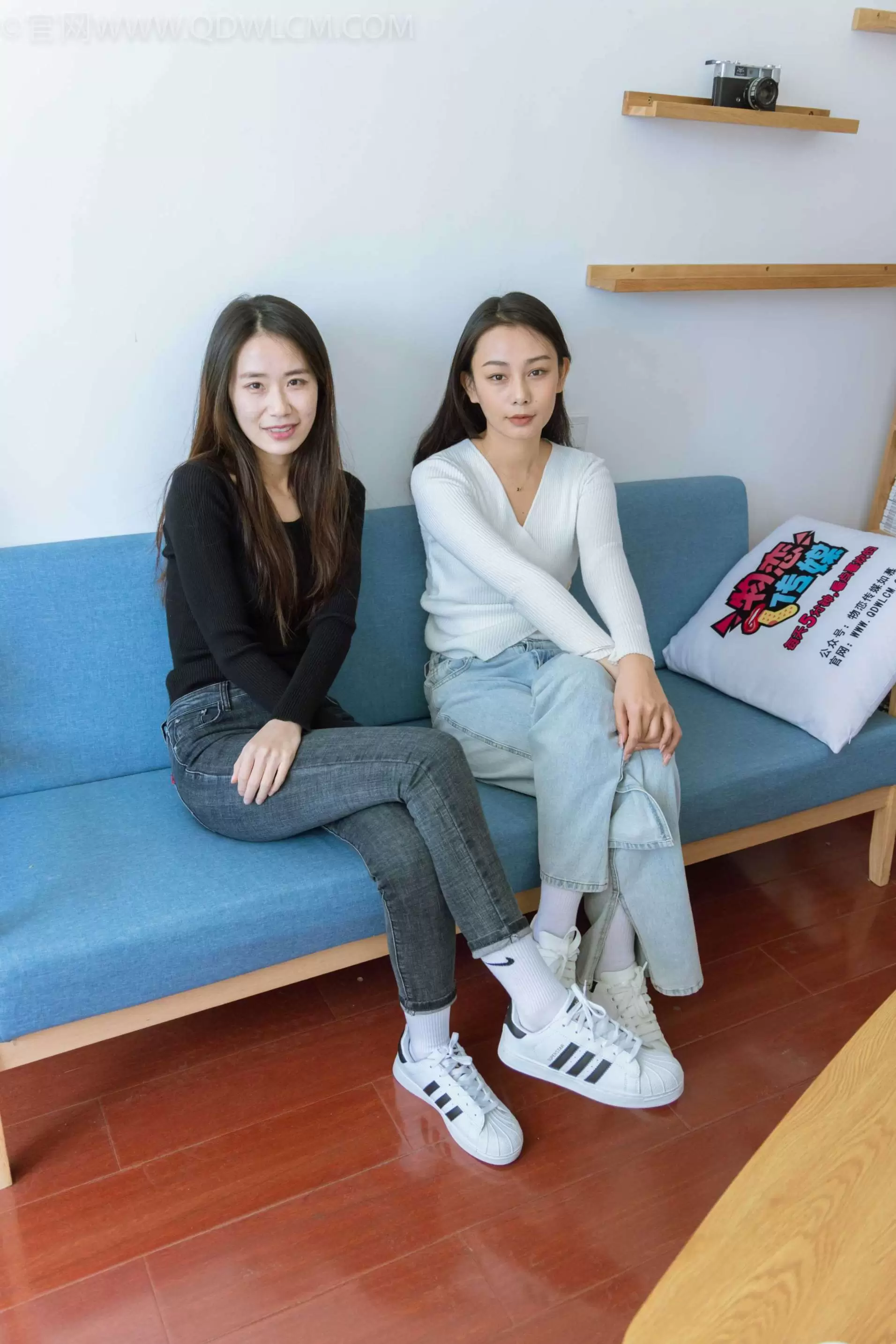 物恋传媒 NO.1176 菜菜&岚岚-闺蜜日常 [148P+1V／8.81GB] - 秀人网免费无水印在线套图写真