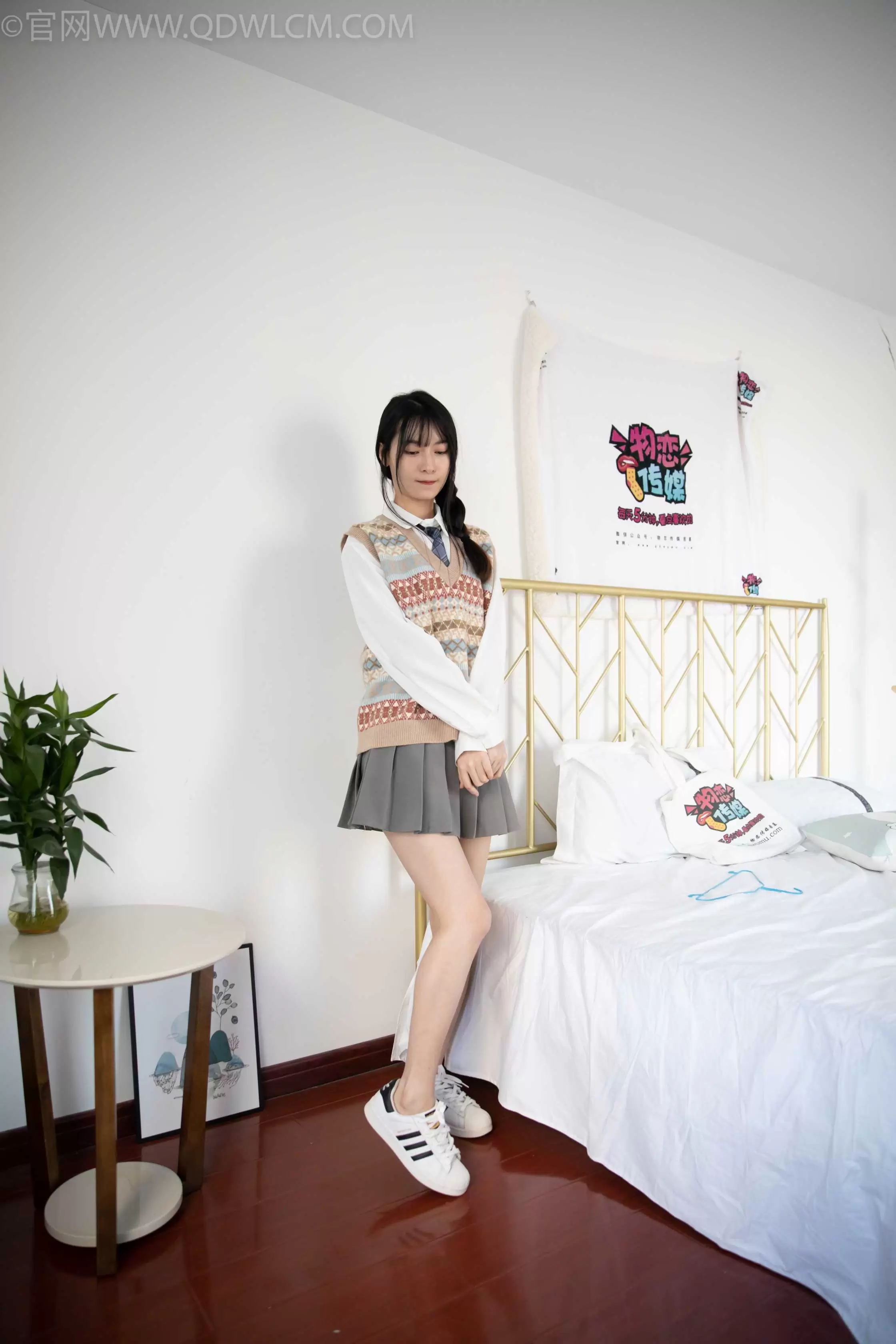 物恋传媒 NO.1162 猫耳-诉说倾听 [127P+1V／5.67GB] - 秀人网免费无水印在线套图写真