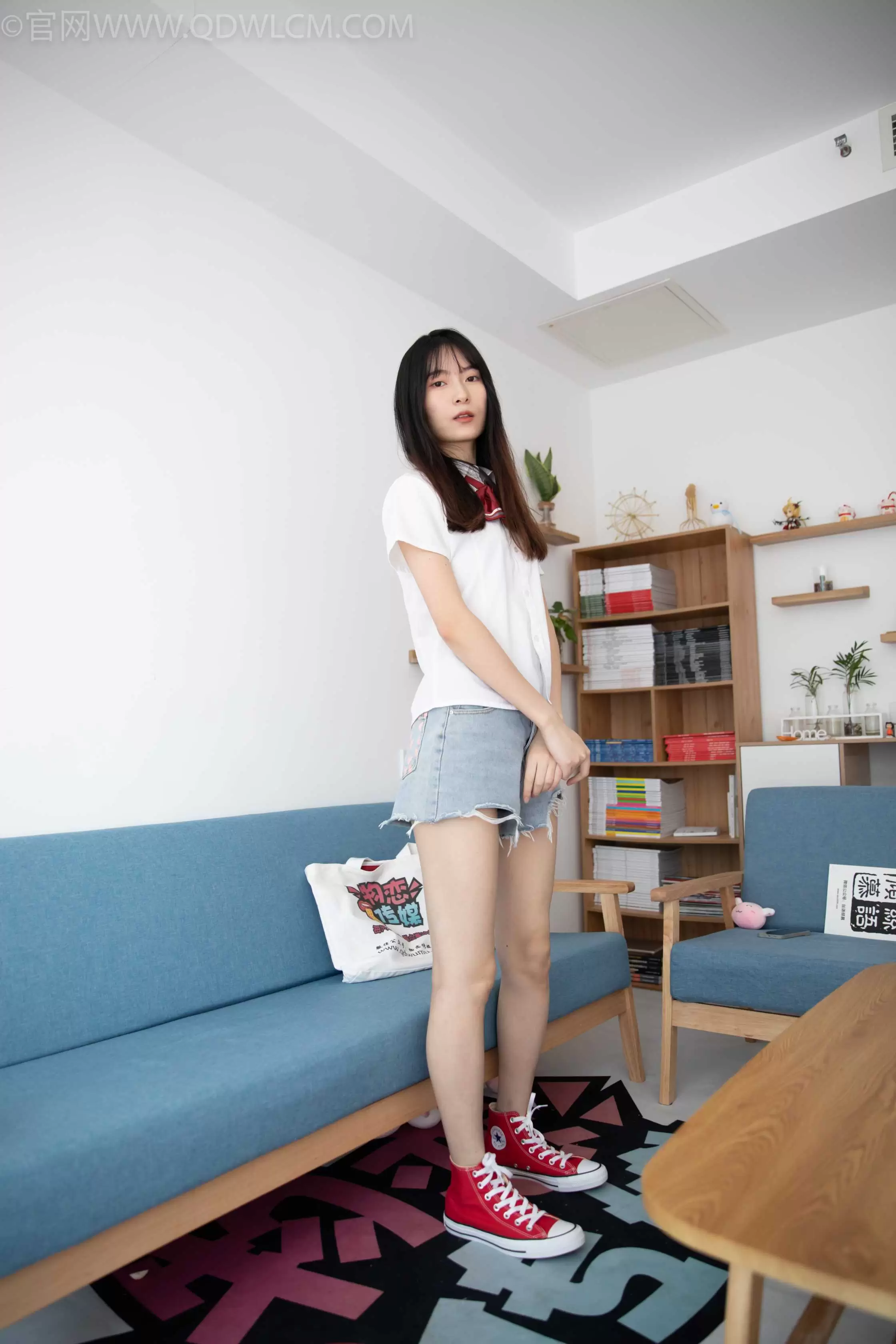 物恋传媒 NO.1127 猫耳-青涩年华 [153P+1V／4.39GB] - 秀人网免费无水印在线套图写真