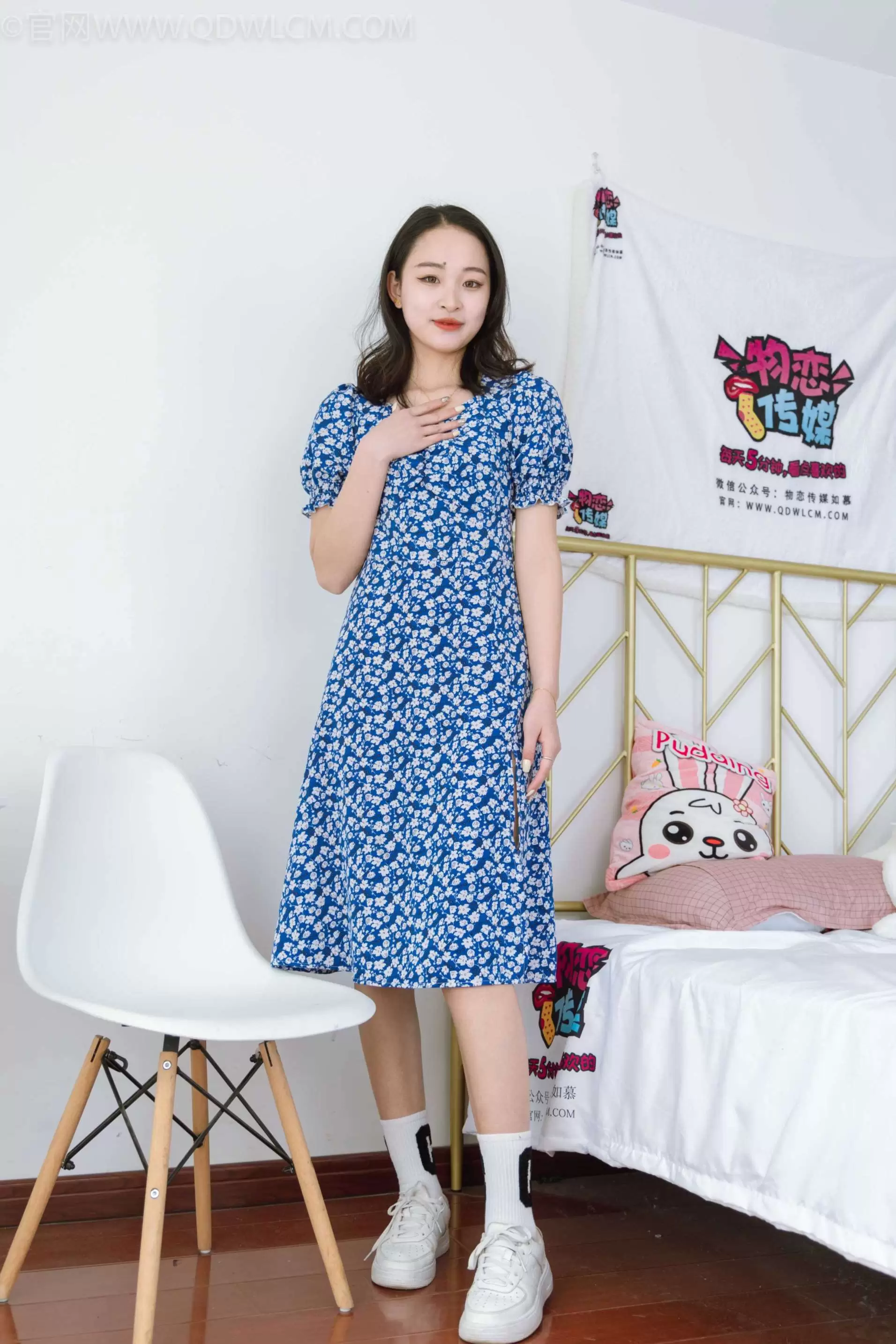 物恋传媒 NO.1119 夏夏-夏天的风 [150P+1V／4.18GB] - 秀人网免费无水印在线套图写真