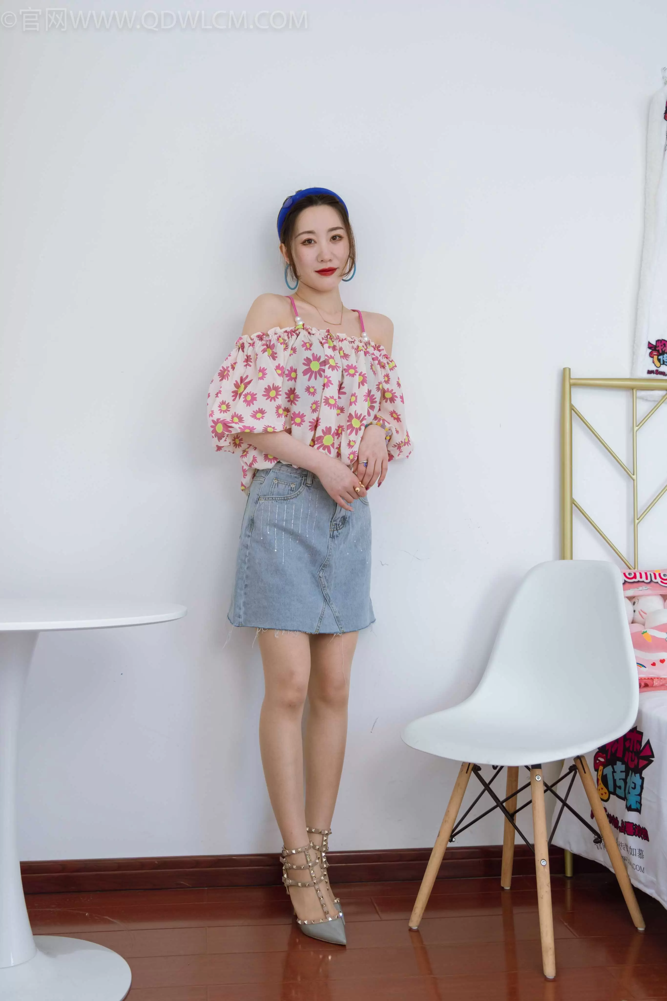 物恋传媒 NO.1109 七七-冷艳眼眸 [134P+1V／7.01GB] - 秀人网免费无水印在线套图写真