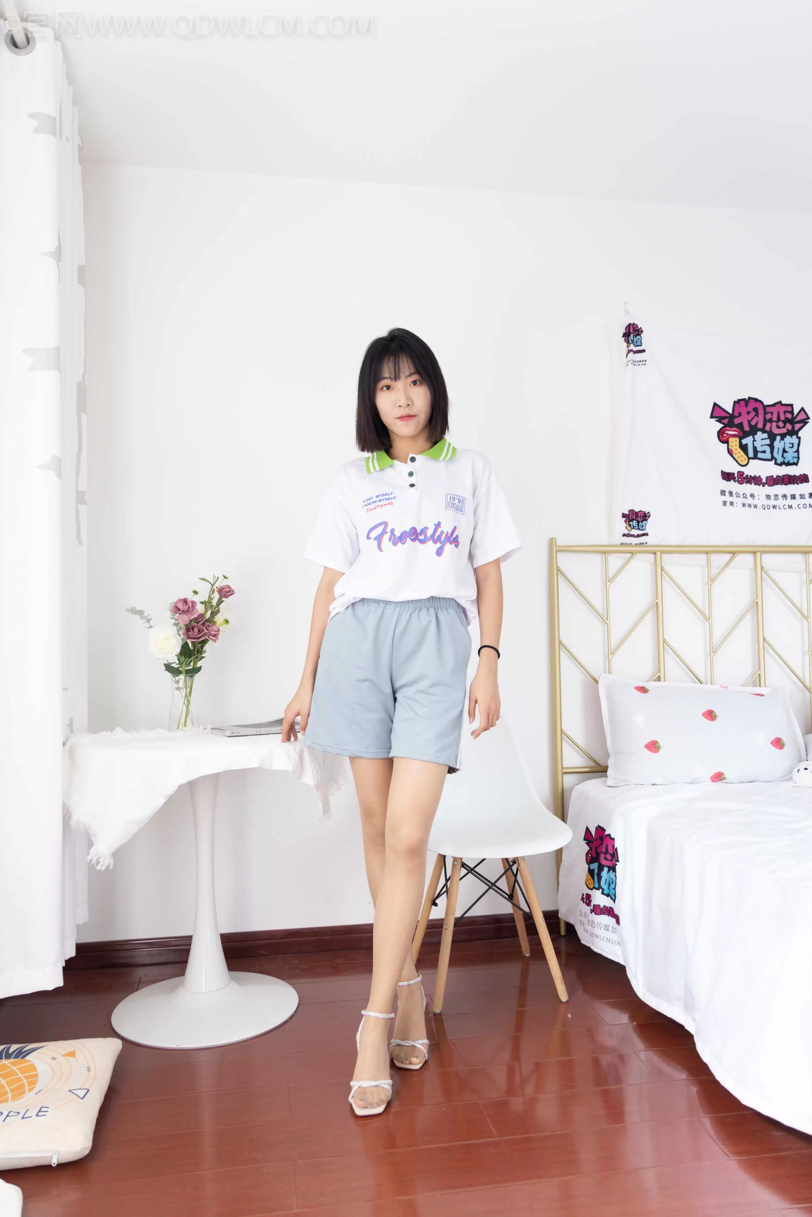 物恋传媒 NO.1050 elise-一刻芳华 [153P+1V／4.07GB] - 秀人网免费无水印在线套图写真