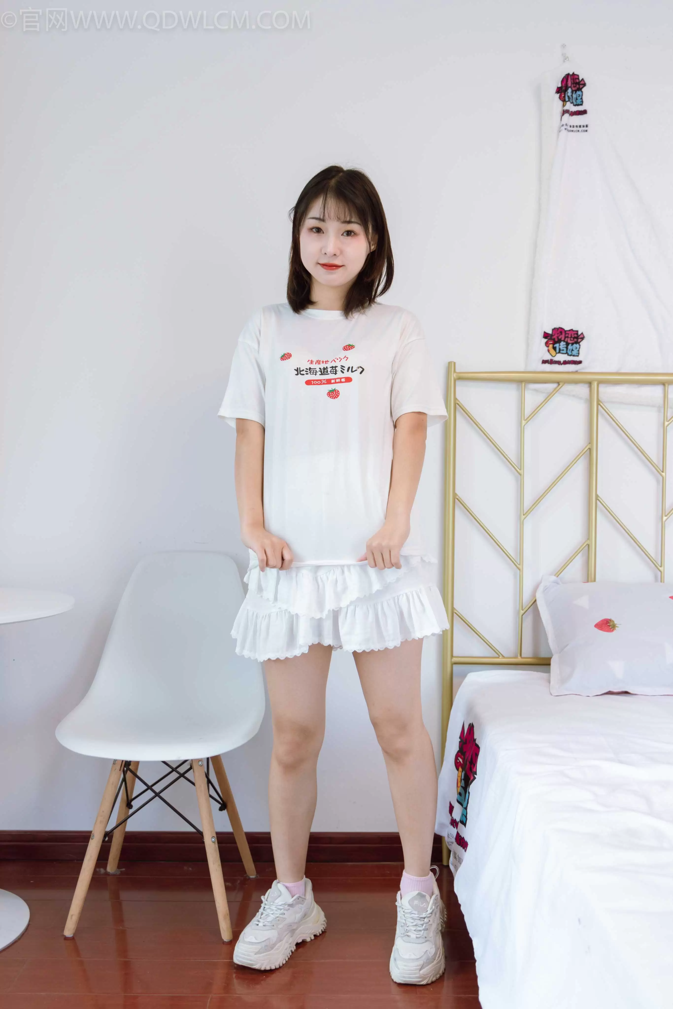 物恋传媒 NO.1019 月心-运动鞋、棉袜、 [147P+1V／3.99GB] - 秀人网免费无水印在线套图写真