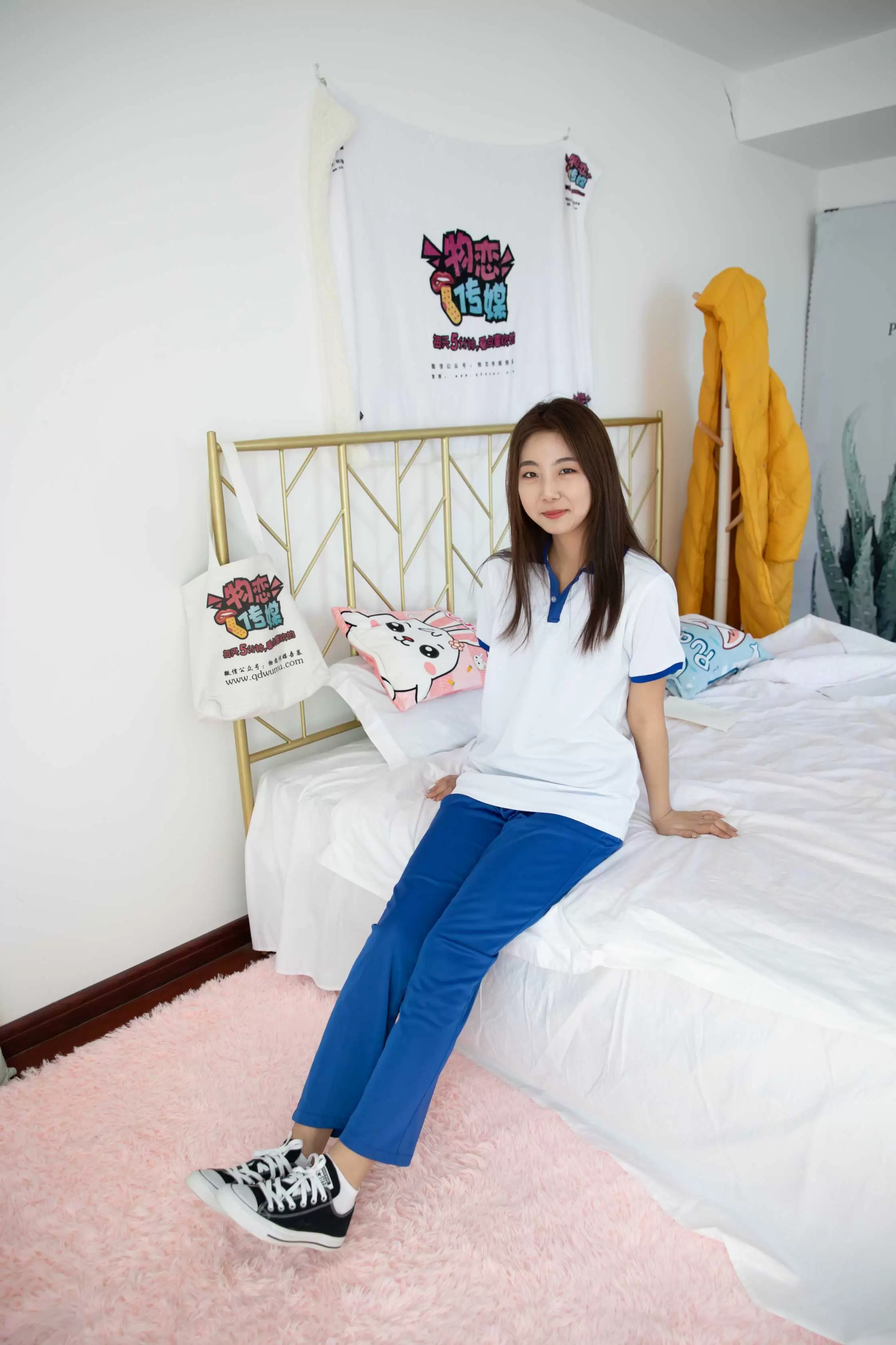 物恋传媒 NO.753 心心-夜太美 [136P+1V／3.49GB] - 秀人网免费无水印在线套图写真