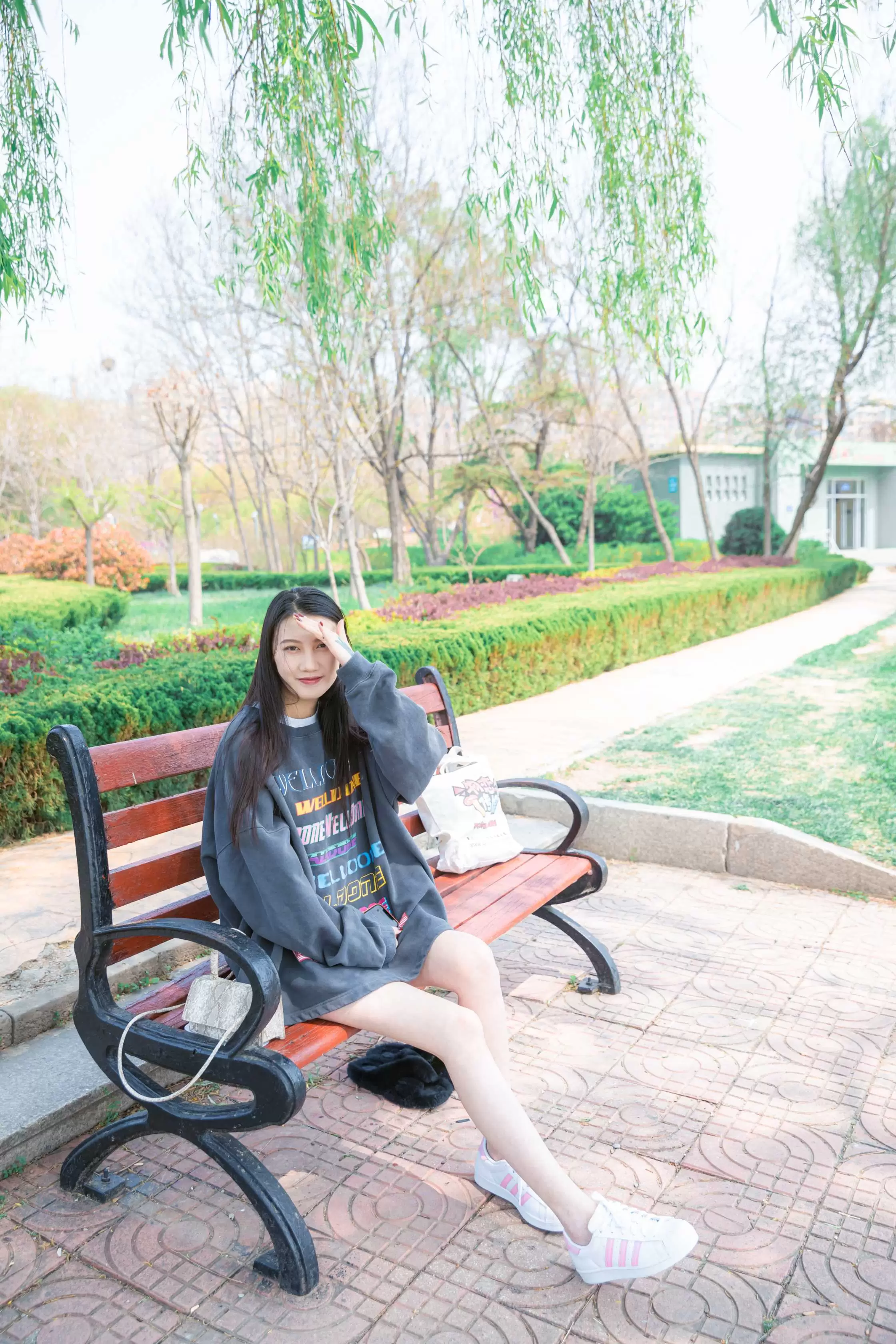 物恋传媒 NO.741 兔兔-风寻 [153P+1V／3.65GB] - 秀人网免费无水印在线套图写真