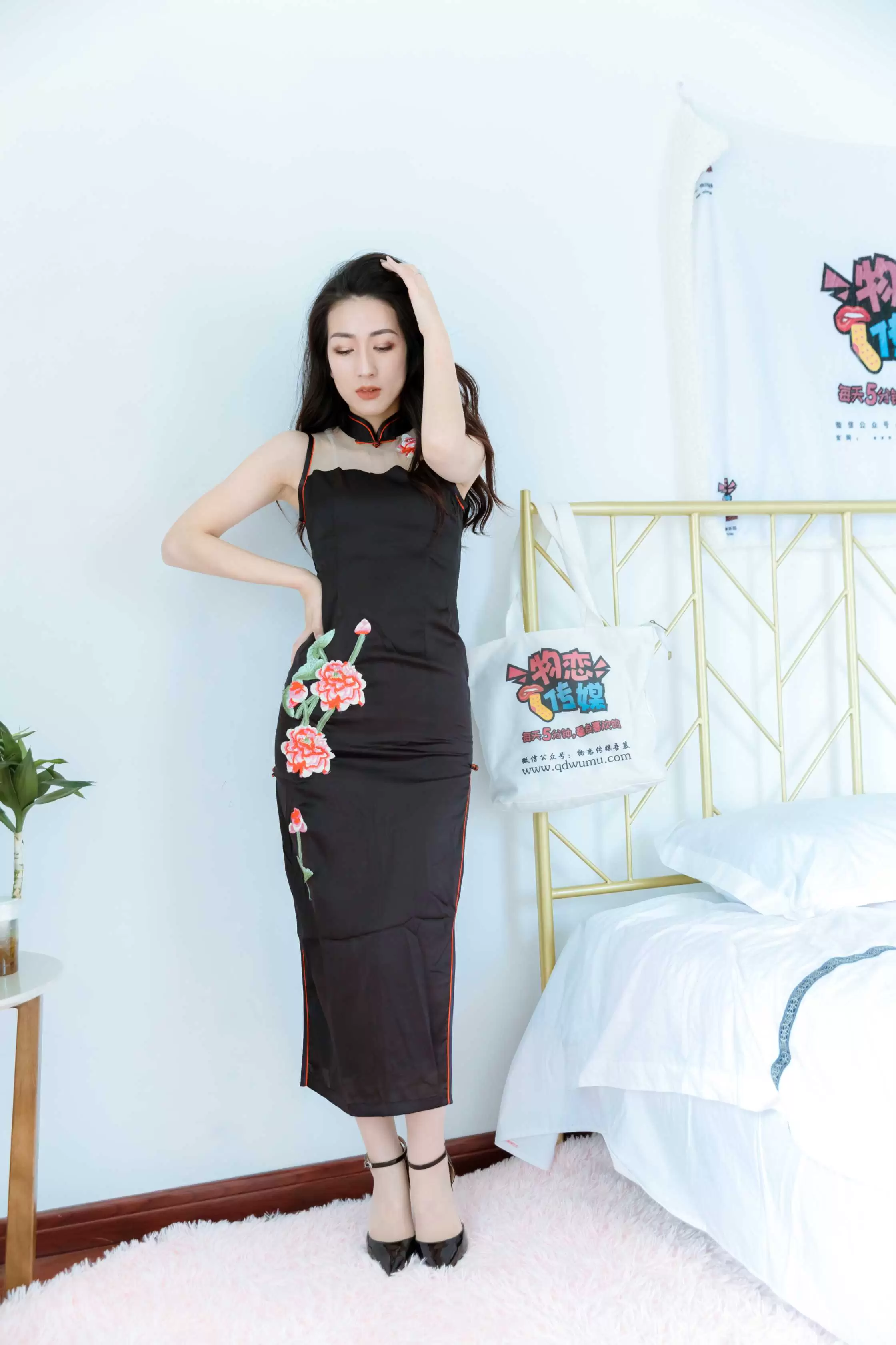 物恋传媒 NO.734 小茶-感喟人间 [180P+1V／3210M] - 秀人网免费无水印在线套图写真