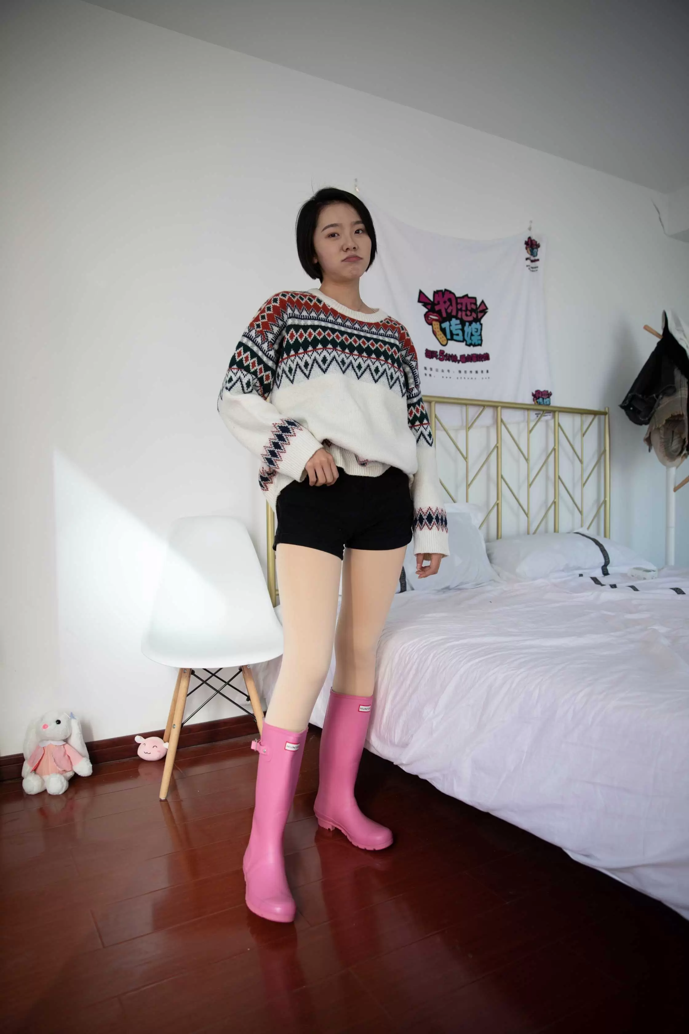 物恋传媒 NO.629 小飞-如月如冰 [161P+1V3.6G] - 秀人网免费无水印在线套图写真