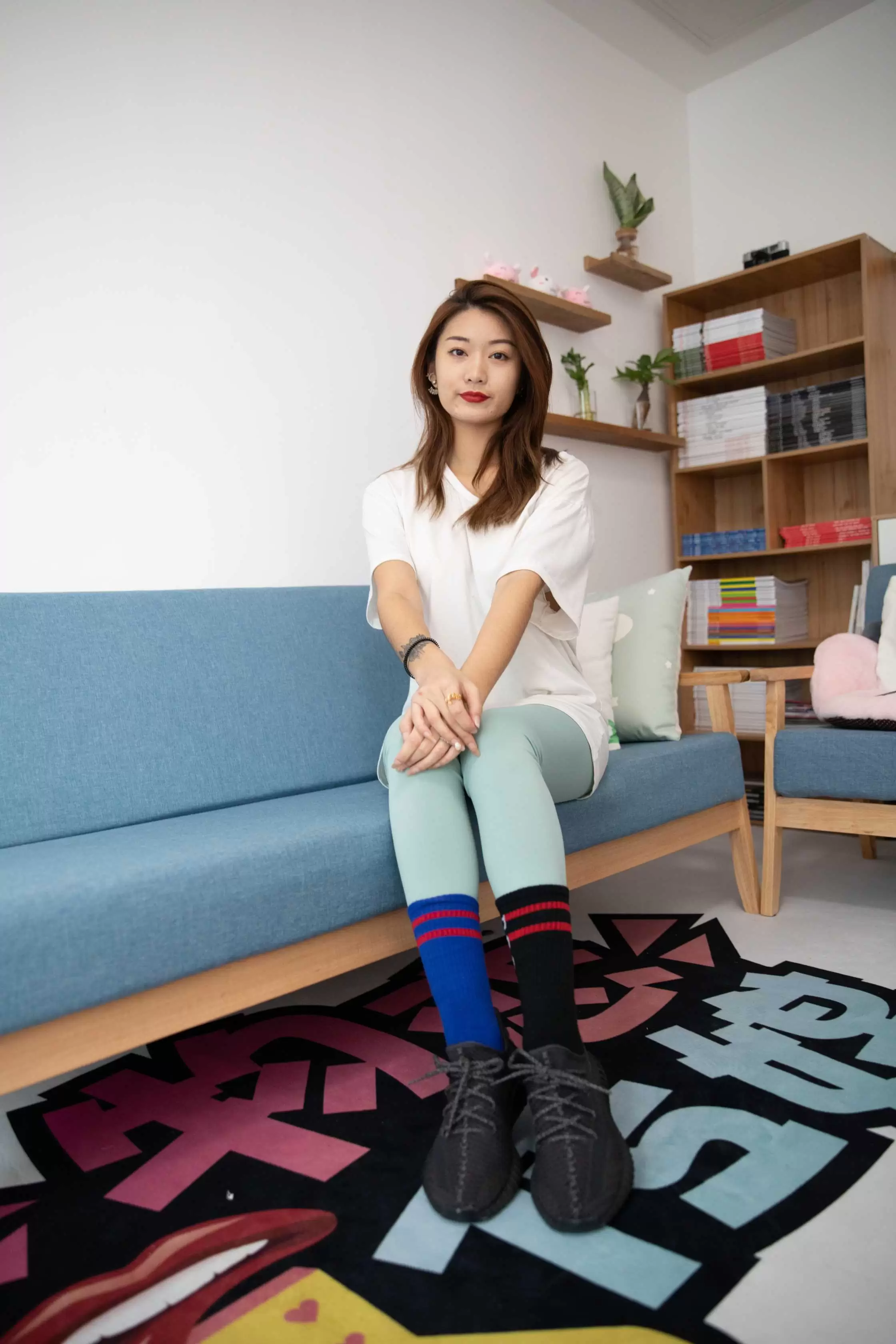 物恋传媒 NO.598 言言-思念如何 [148P+1V4.97G] - 秀人网免费无水印在线套图写真