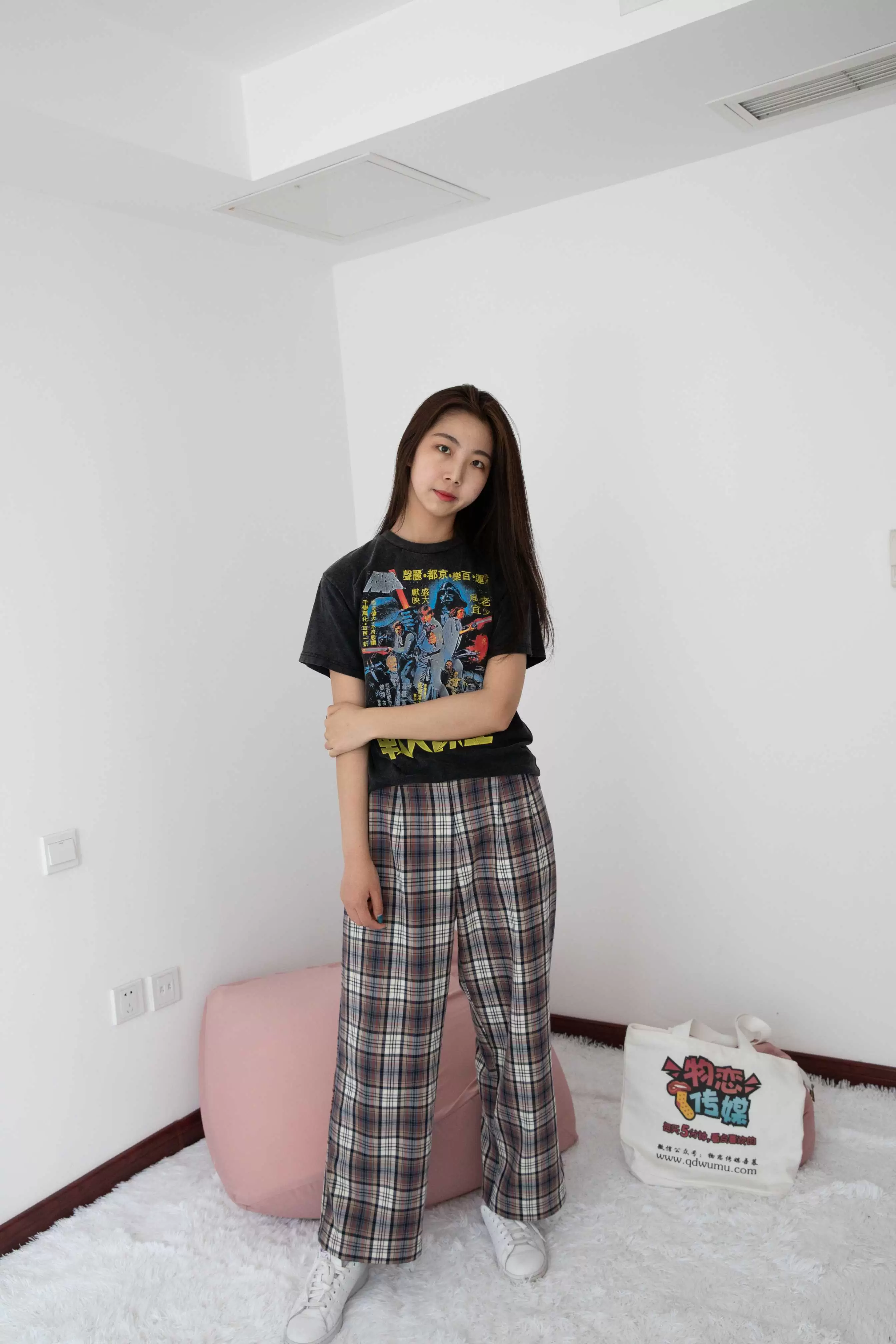 物恋传媒 No.459 心心-海之雨 [156P+1V4.18G] - 秀人网免费无水印在线套图写真