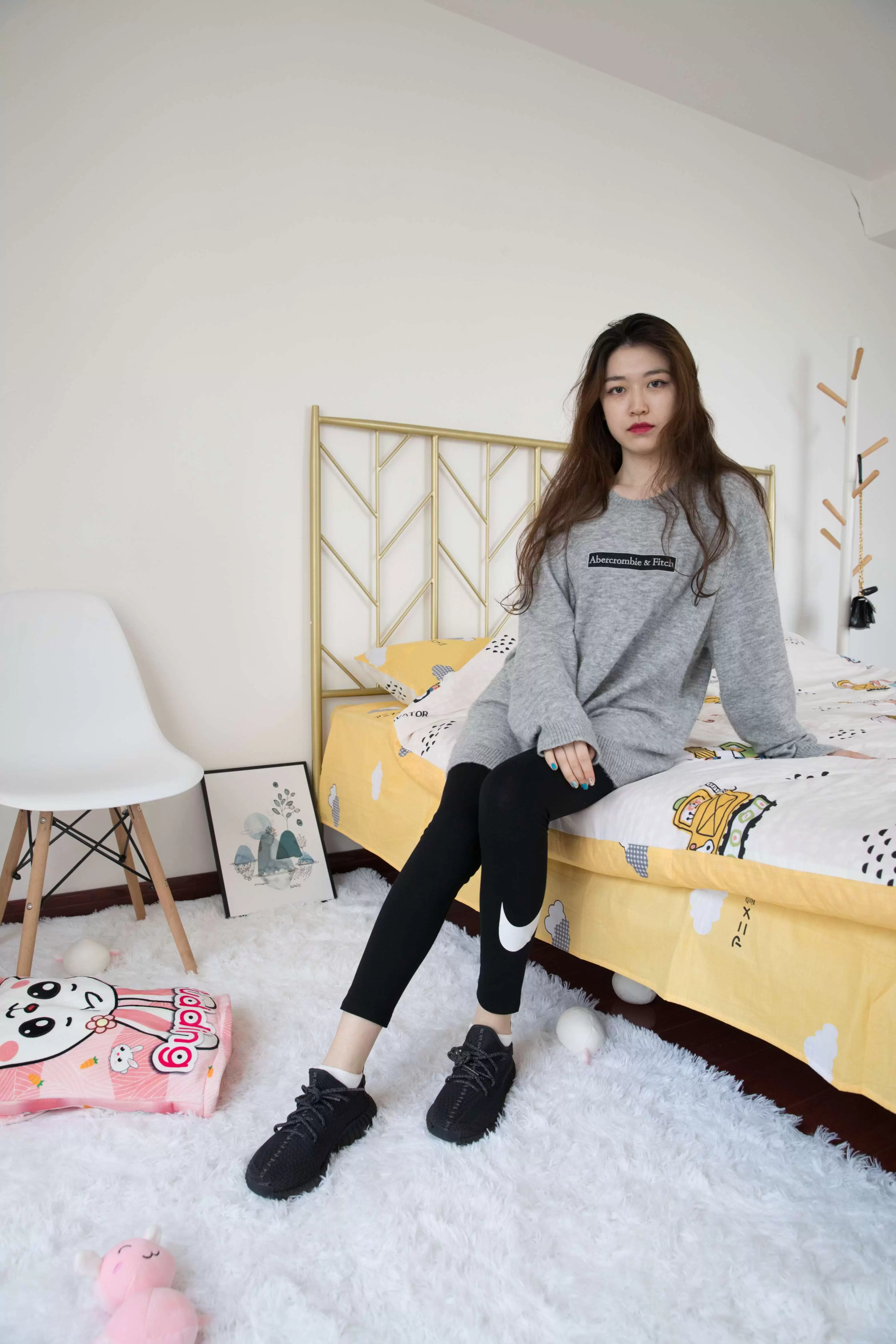 物恋传媒 No.404 佳琪-麦田与风 [137P+1V4.48G] - 秀人网免费无水印在线套图写真