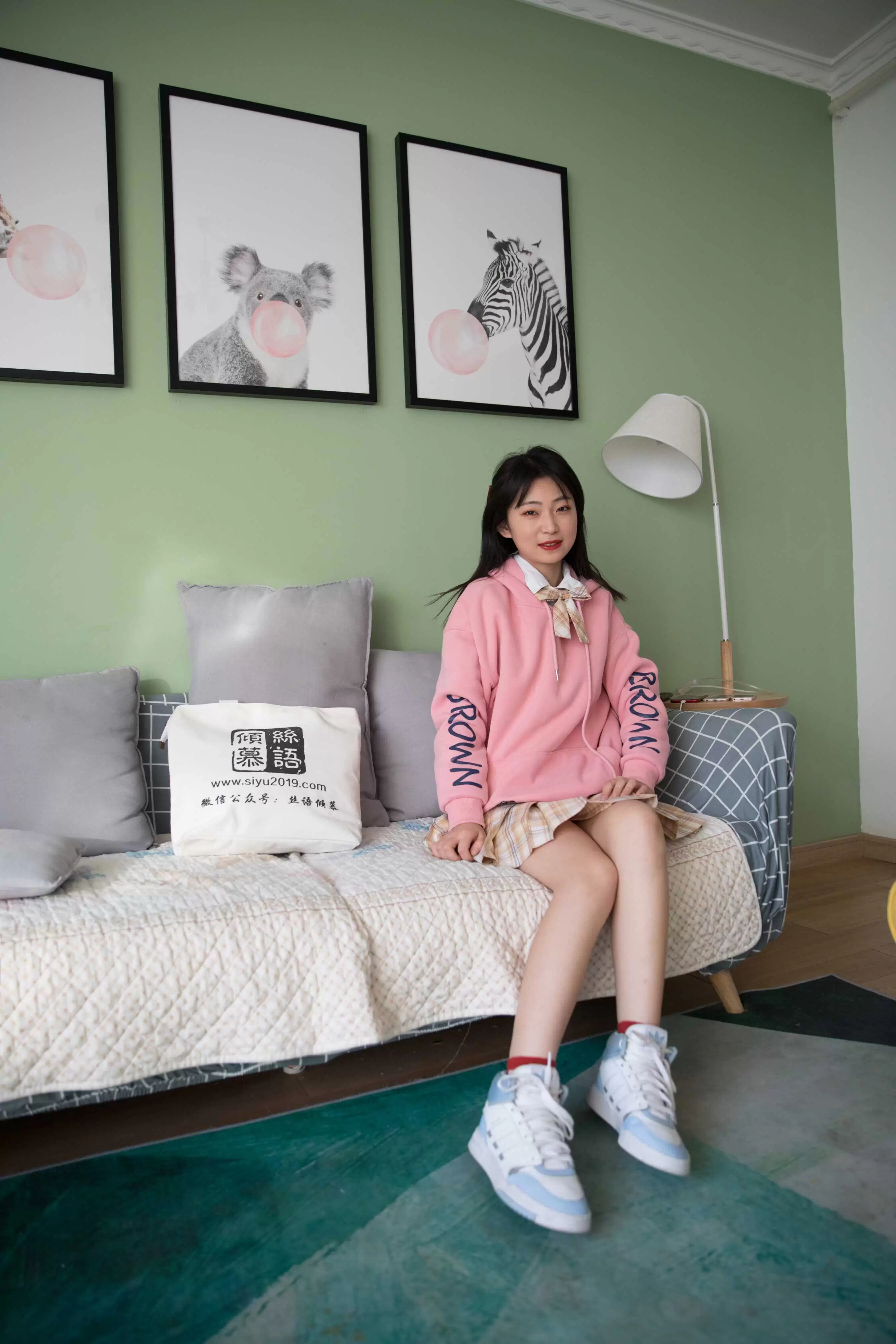 物恋传媒 No.342 小凌-水晶之痕 [192P+1V4.96G] - 秀人网免费无水印在线套图写真