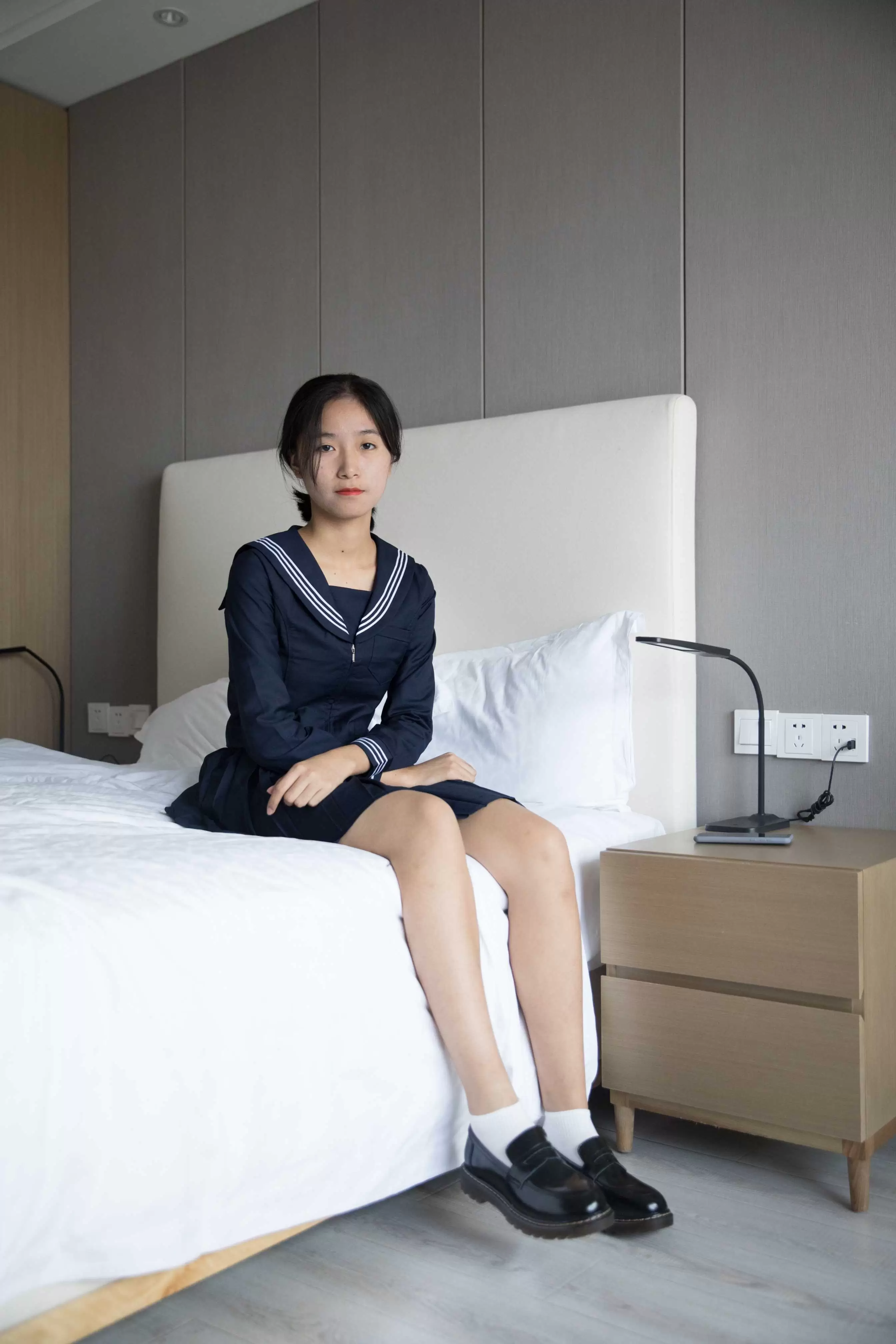 物恋传媒 No.327 小昭-你的眼神 [165P+1V4.40G] - 秀人网免费无水印在线套图写真