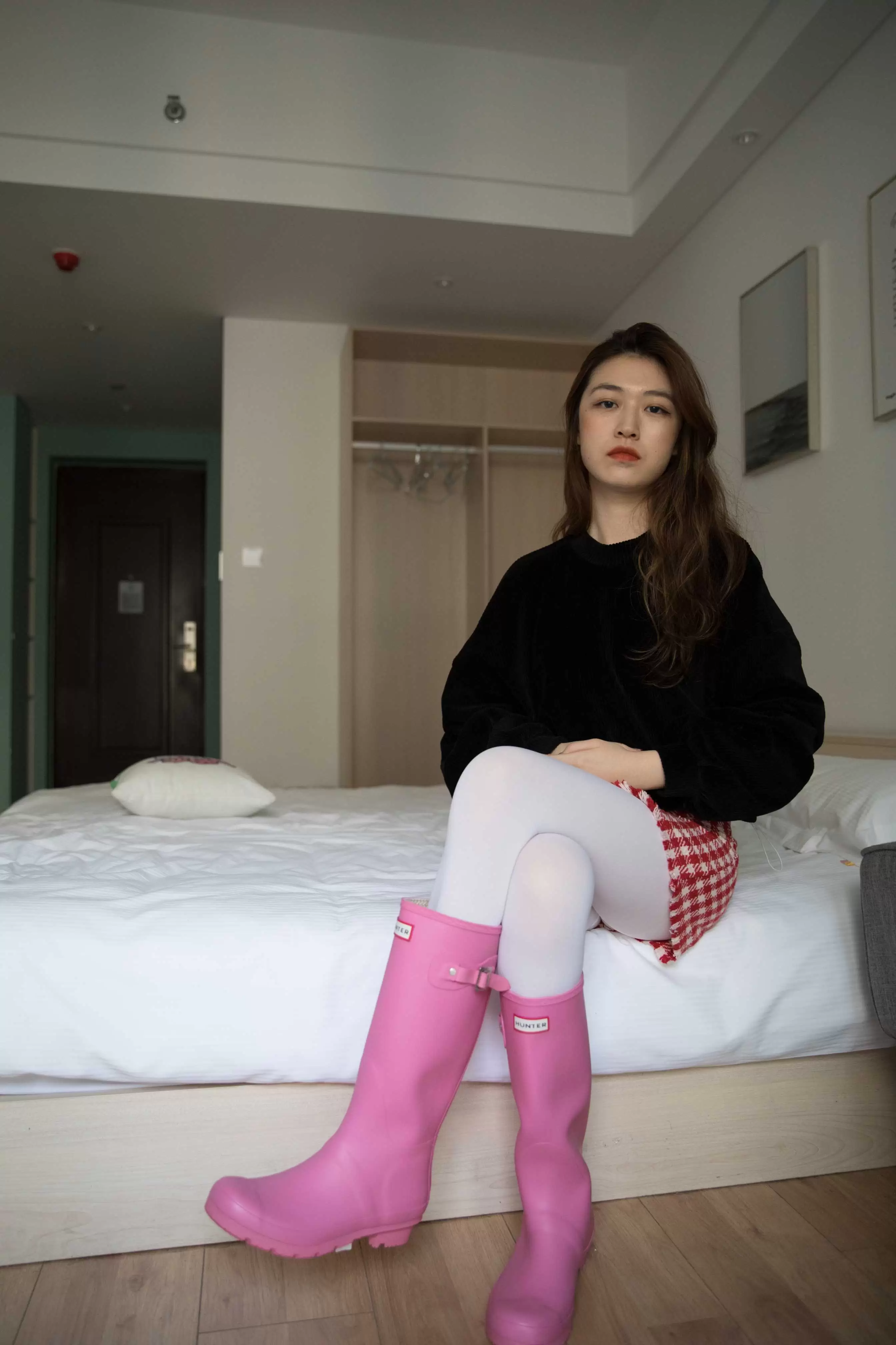 物恋传媒 No.233 佳琪-右手的年华 [186P+1V5.82G] - 秀人网免费无水印在线套图写真