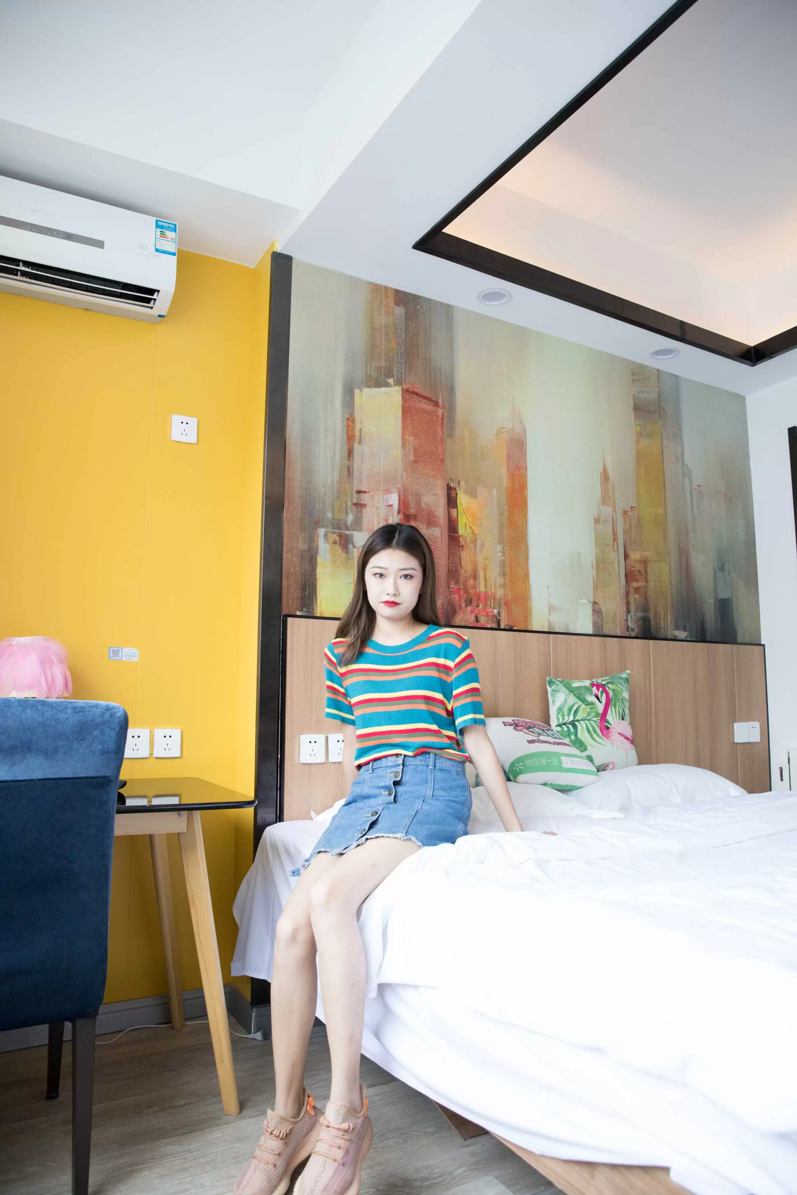 物恋传媒 No.224 雨点-斑斓的色彩 [175P+1V4.4G] - 秀人网免费无水印在线套图写真