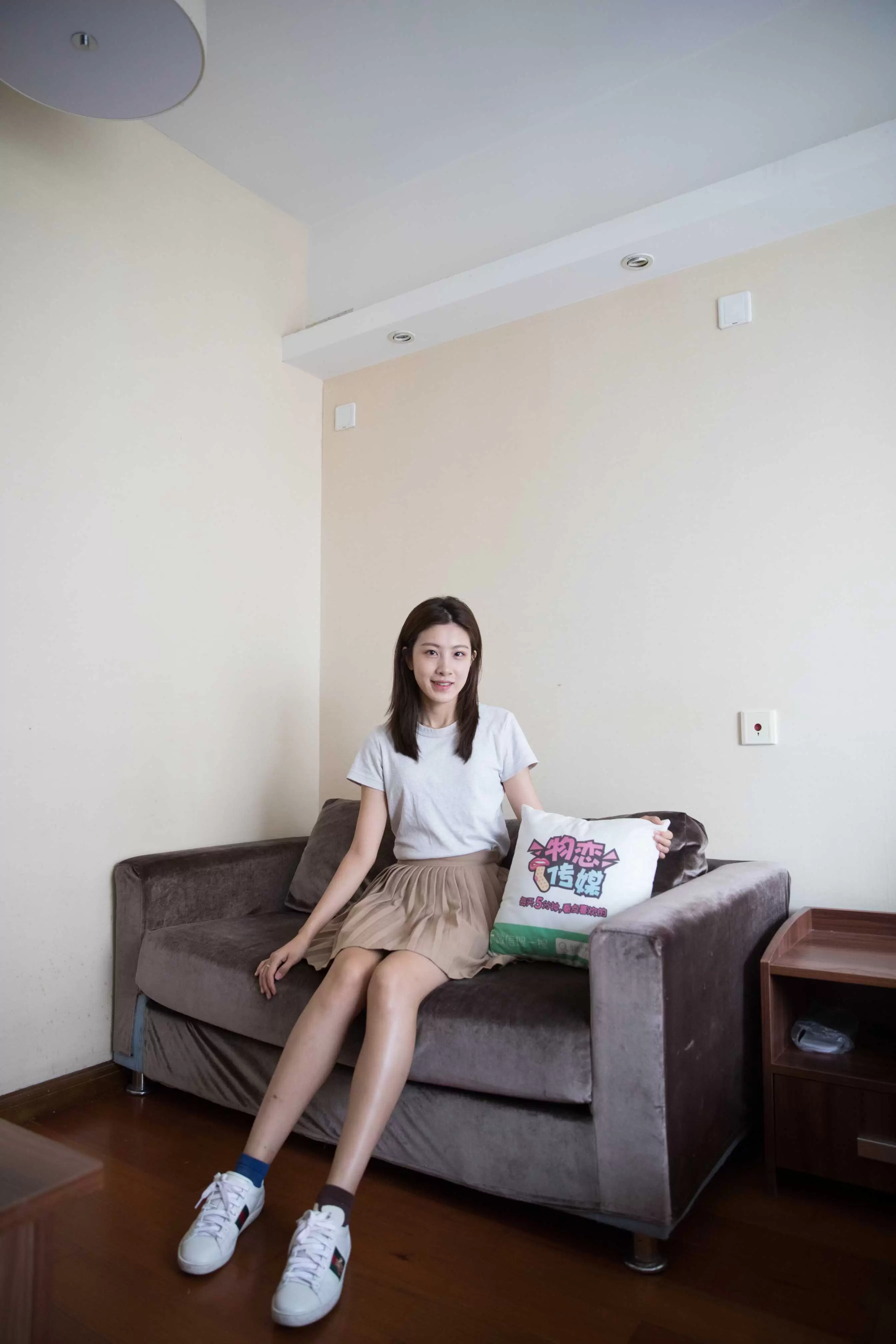 物恋传媒 No.208 柠檬-遇见最好的自己 [144P+1V2.7G] - 秀人网免费无水印在线套图写真