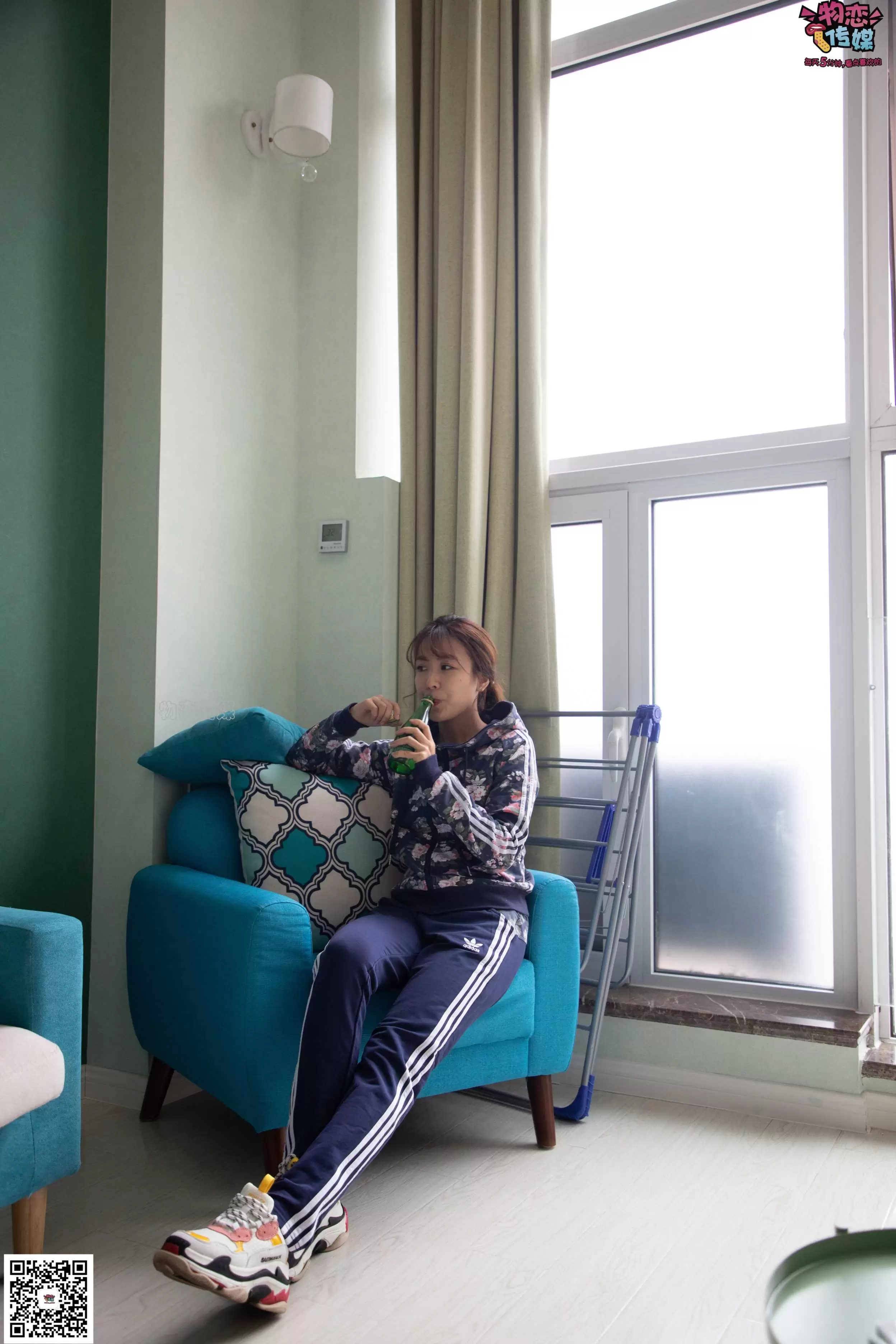 物恋传媒 No.090 晚晴-云过花晚晴，风起等归人 [148P+1V1.10GB] - 秀人网免费无水印在线套图写真