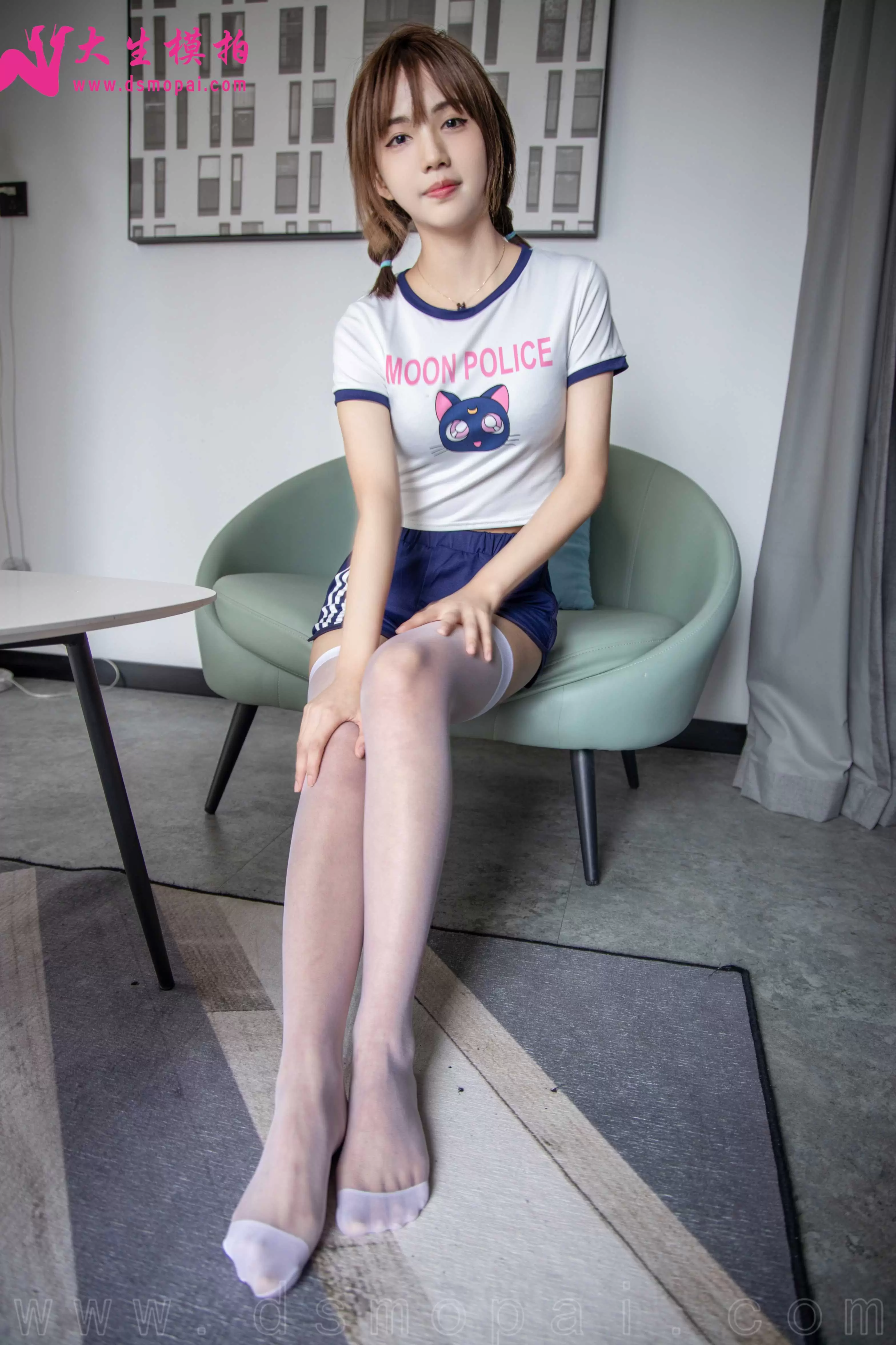 大生模拍 NO.254 肖敏 长筒白丝[72P／570MB] - 秀人网免费无水印在线套图写真