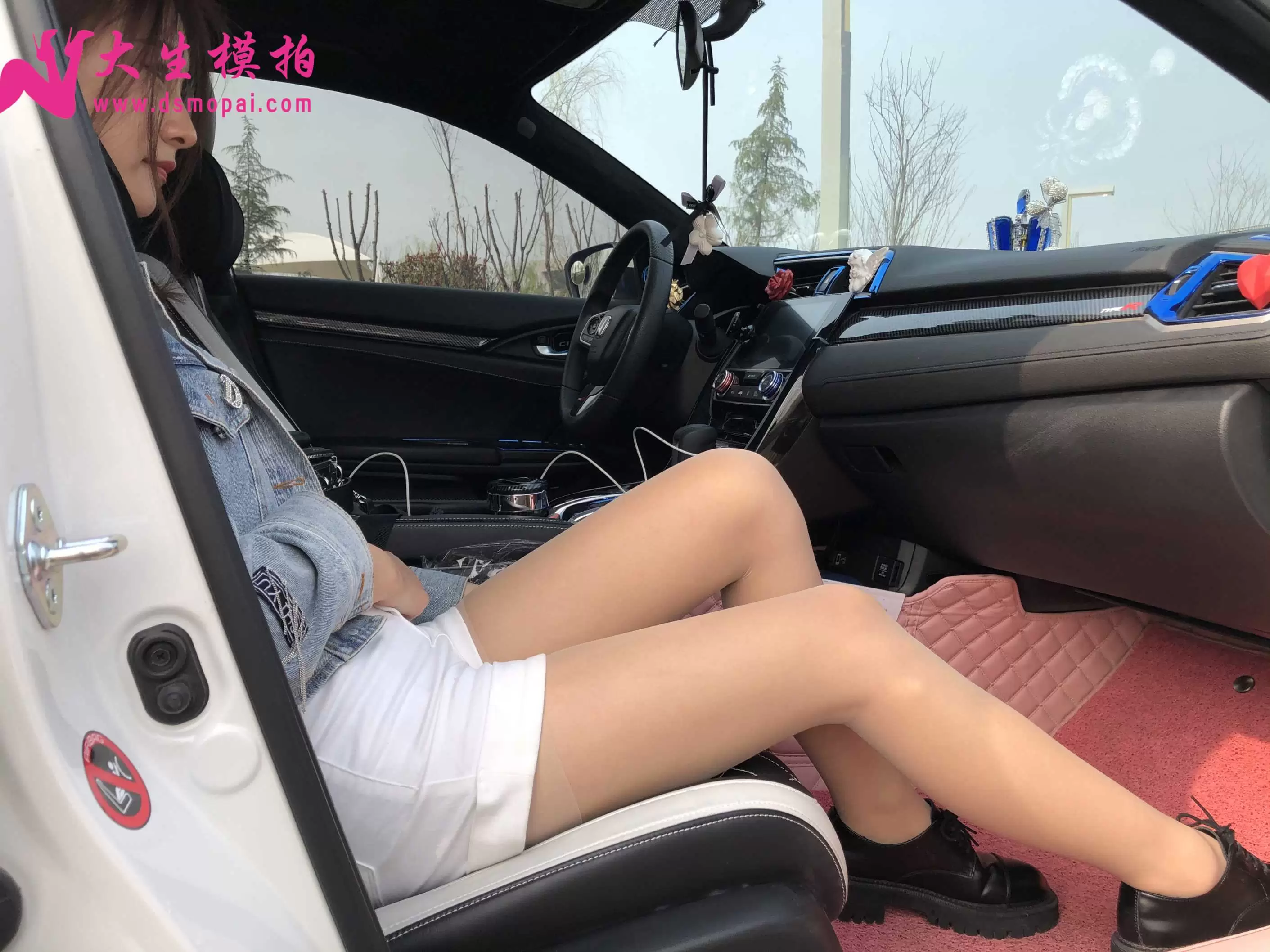 大生模拍 NO.250 粉丝投稿1-肉丝篇[96P+1V／296MB] - 秀人网免费无水印在线套图写真