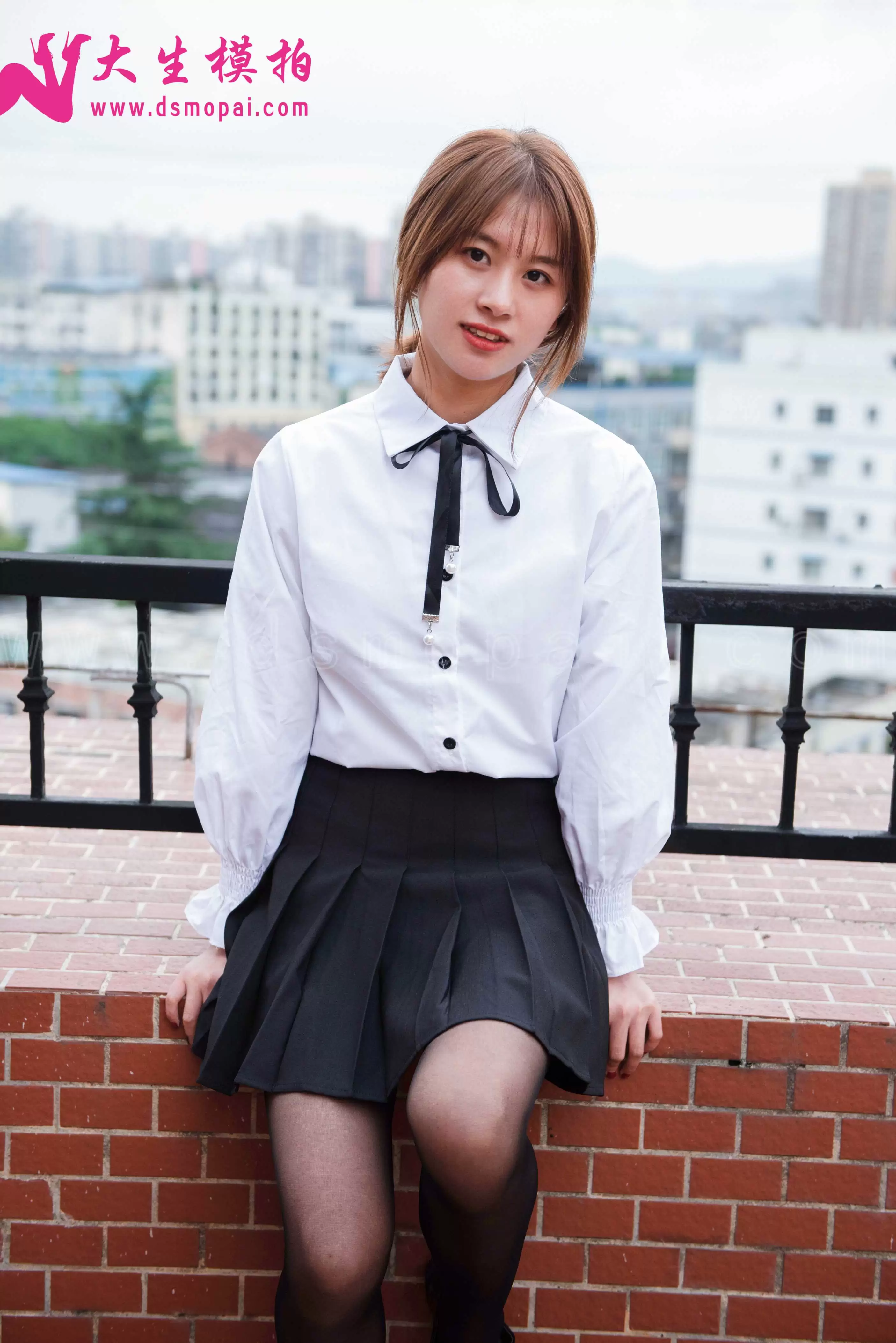 大生模拍 No.152 小颖 学院黑丝 [48P1V41MB] - 秀人网免费无水印在线套图写真