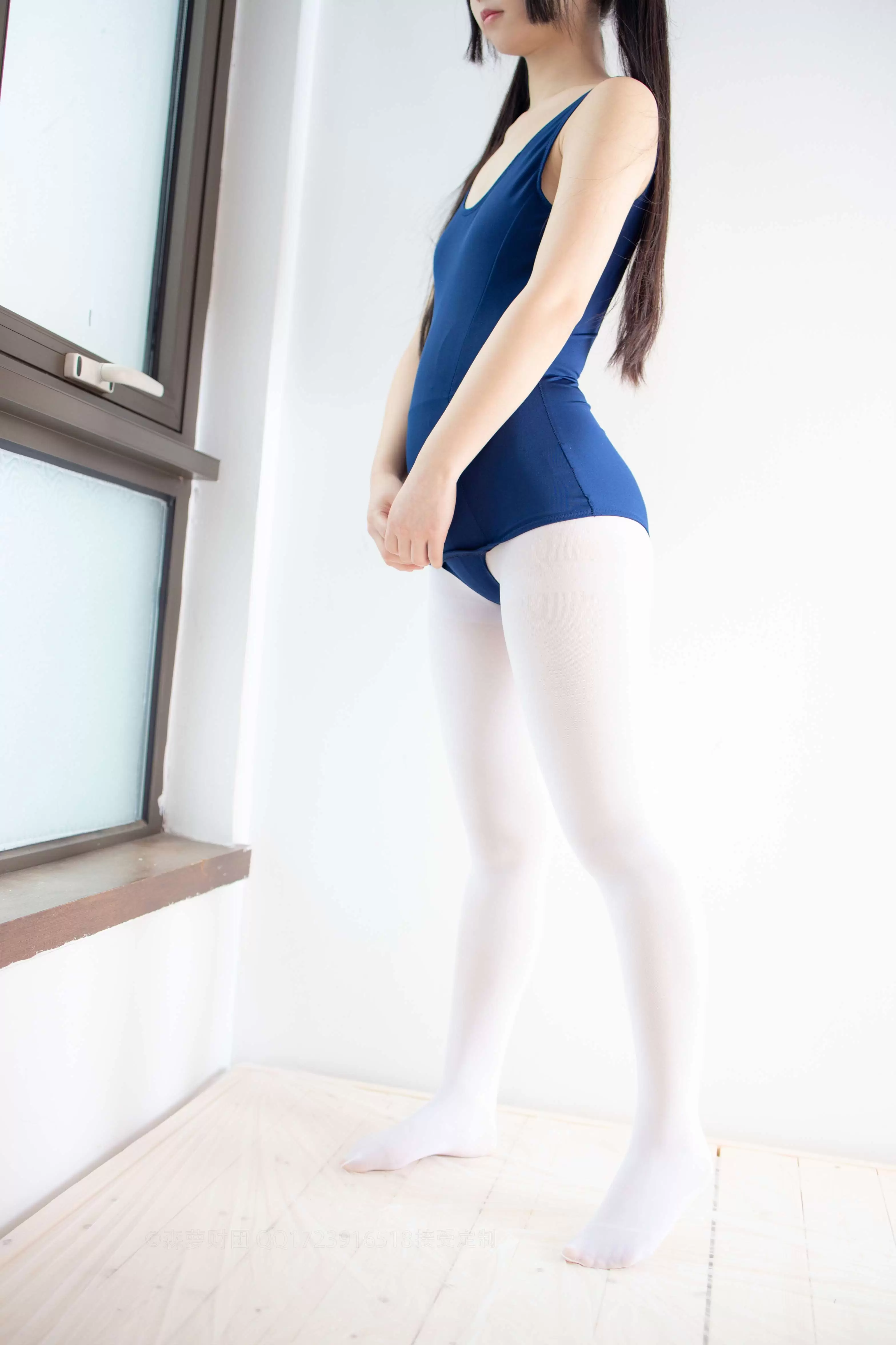 X-048 死库水束缚踩物50D白丝 [94P1V-2.27GB] - 秀人网免费无水印在线套图写真