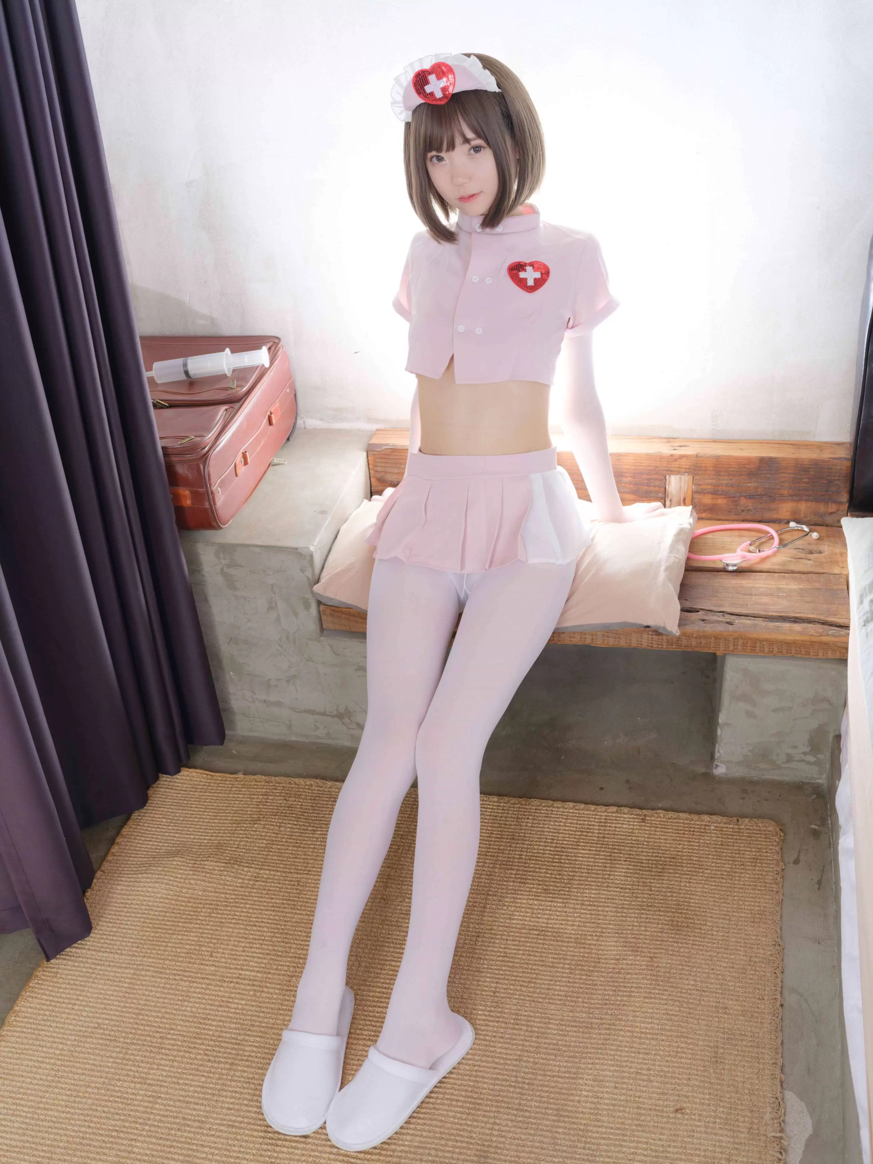 蜃楼-04E4K[103P+1V／8.04GB] - 秀人网免费无水印在线套图写真