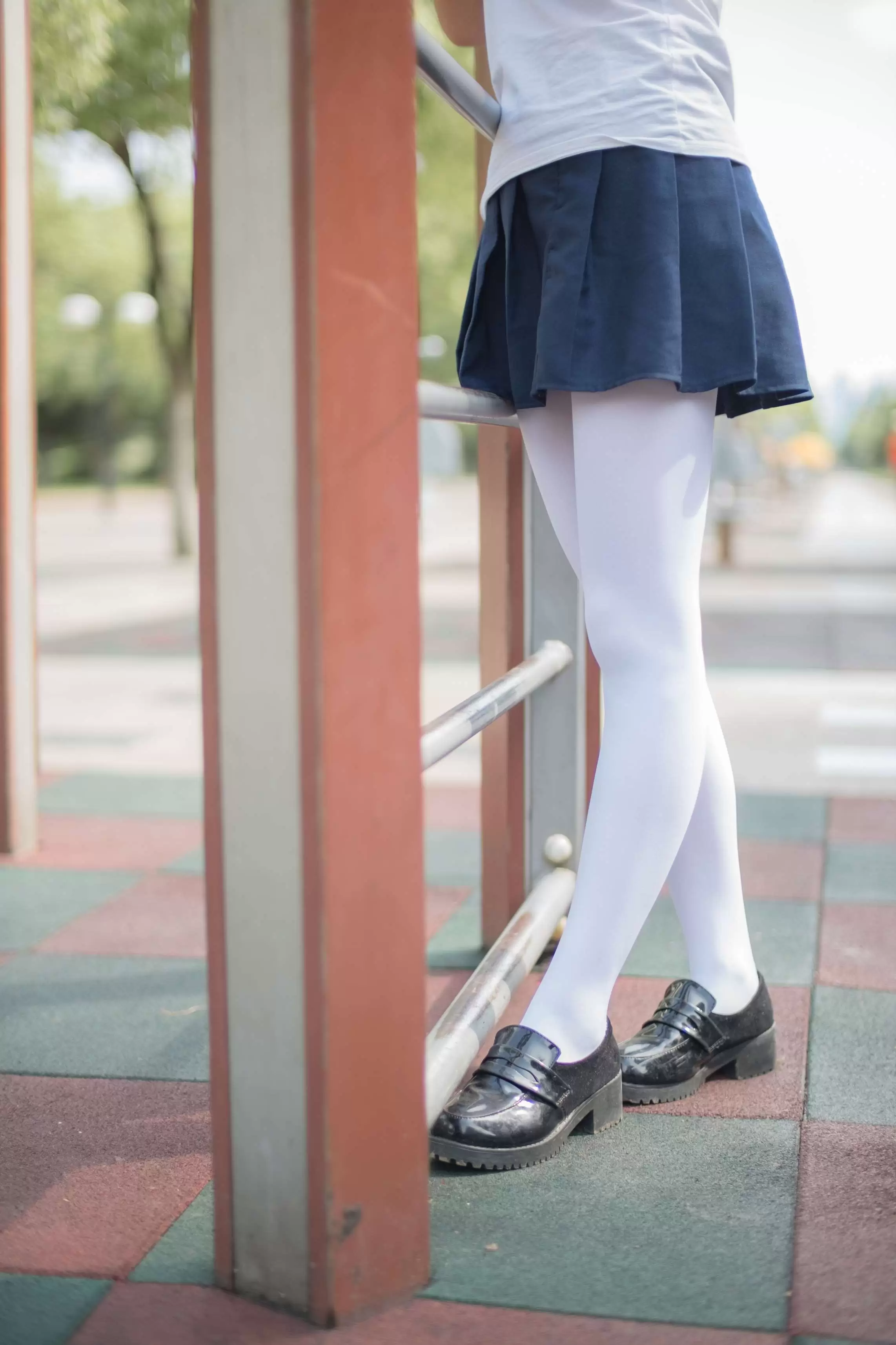 BETA-001 高中生的户外白丝 [91P-514MB] - 秀人网免费无水印在线套图写真