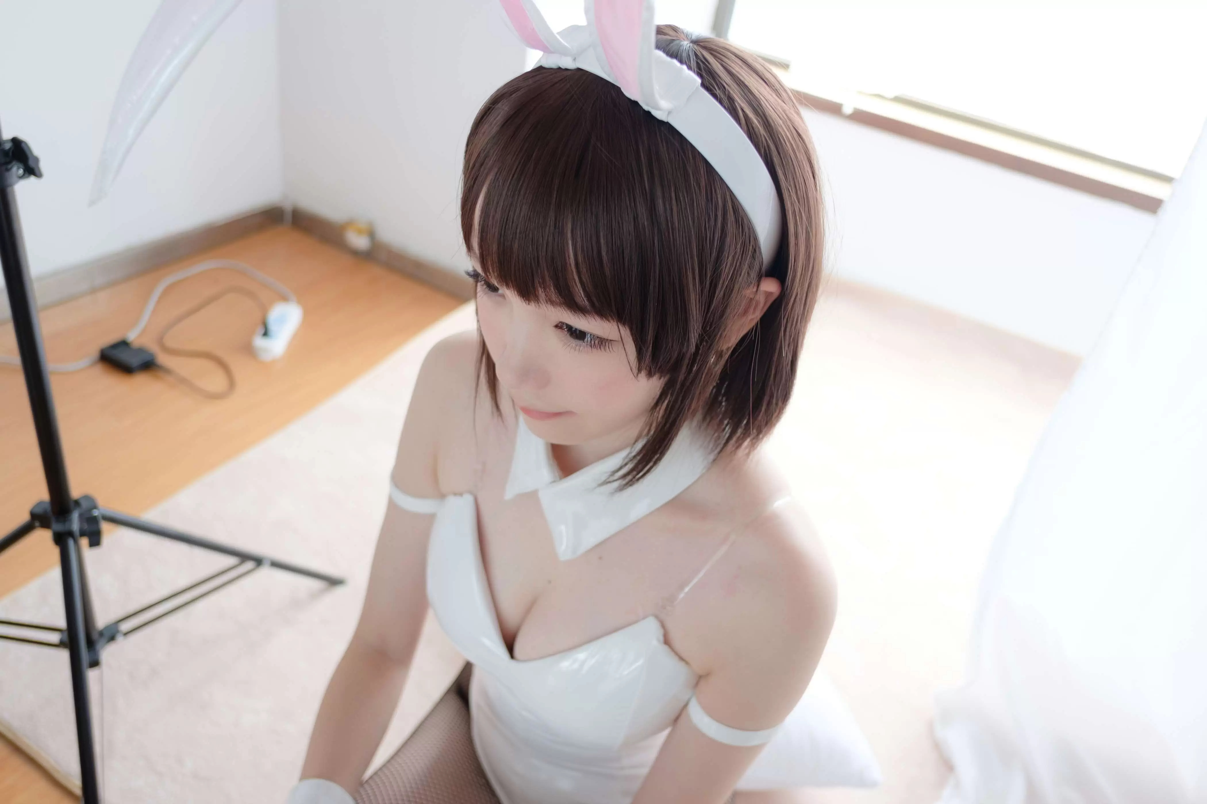 LOVEPLUS-001 黑丝网袜兔女郎 [148P2V-3.22GB] - 秀人网免费无水印在线套图写真