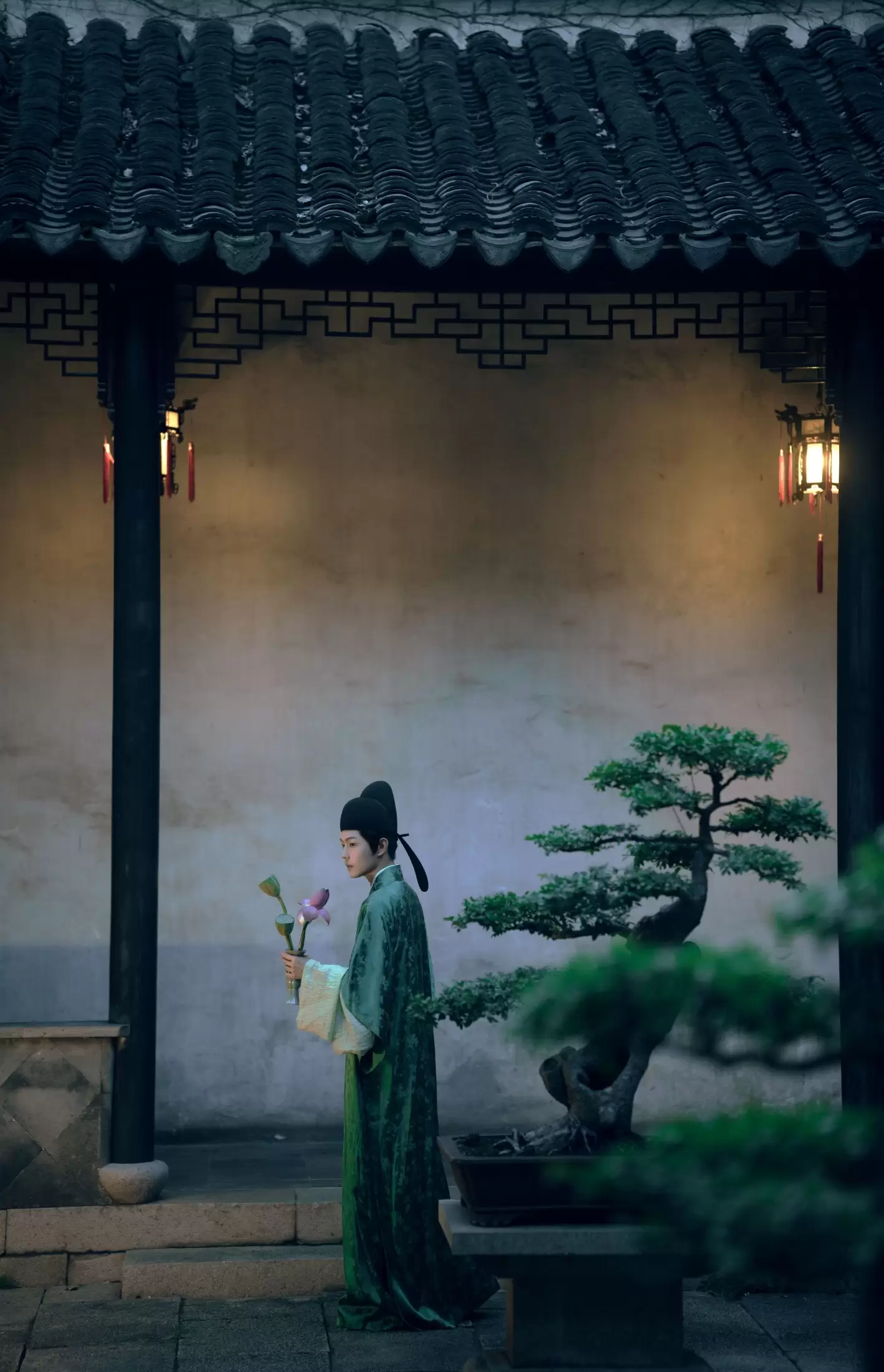 惊竹娇 – 《与谁同坐？明月清风我》[16P] - 秀人网免费无水印在线套图写真