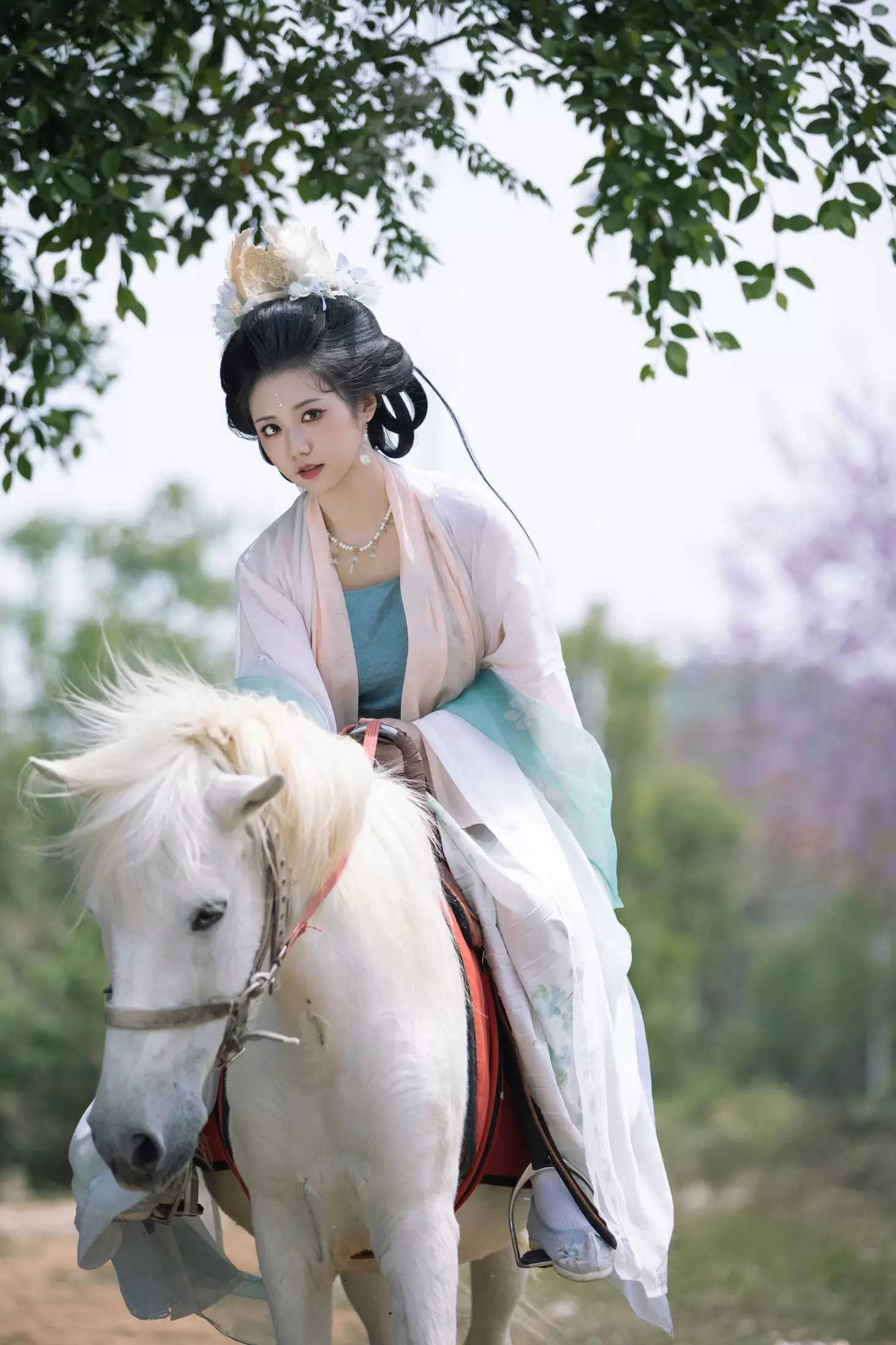 lsababe – 《紫荆》[38P] - 秀人网免费无水印在线套图写真