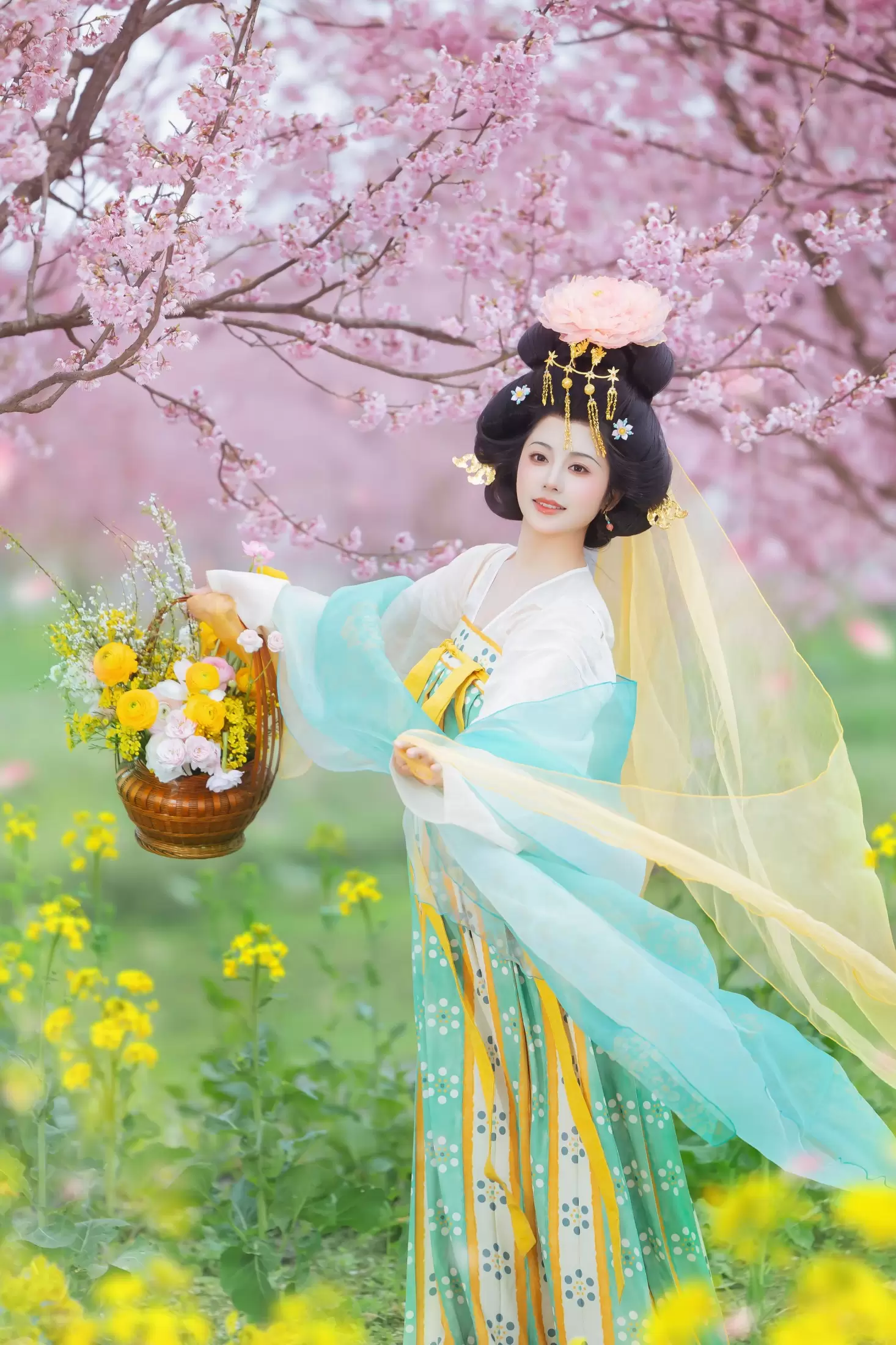 是雨诗呀 – 《踏青赏花实录》[13P] - 秀人网免费无水印在线套图写真