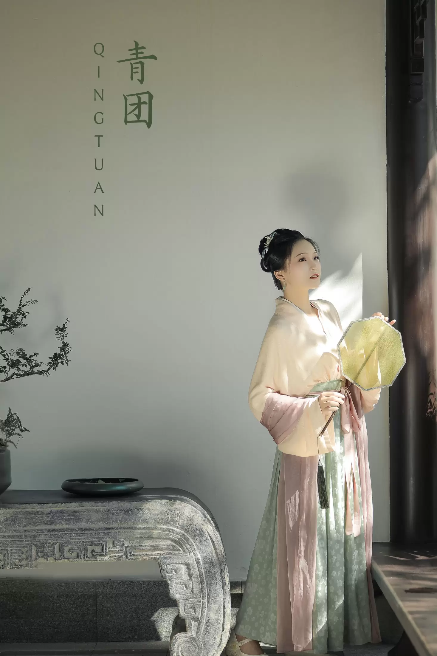 官官 – 《青团》[21P] - 秀人网免费无水印在线套图写真