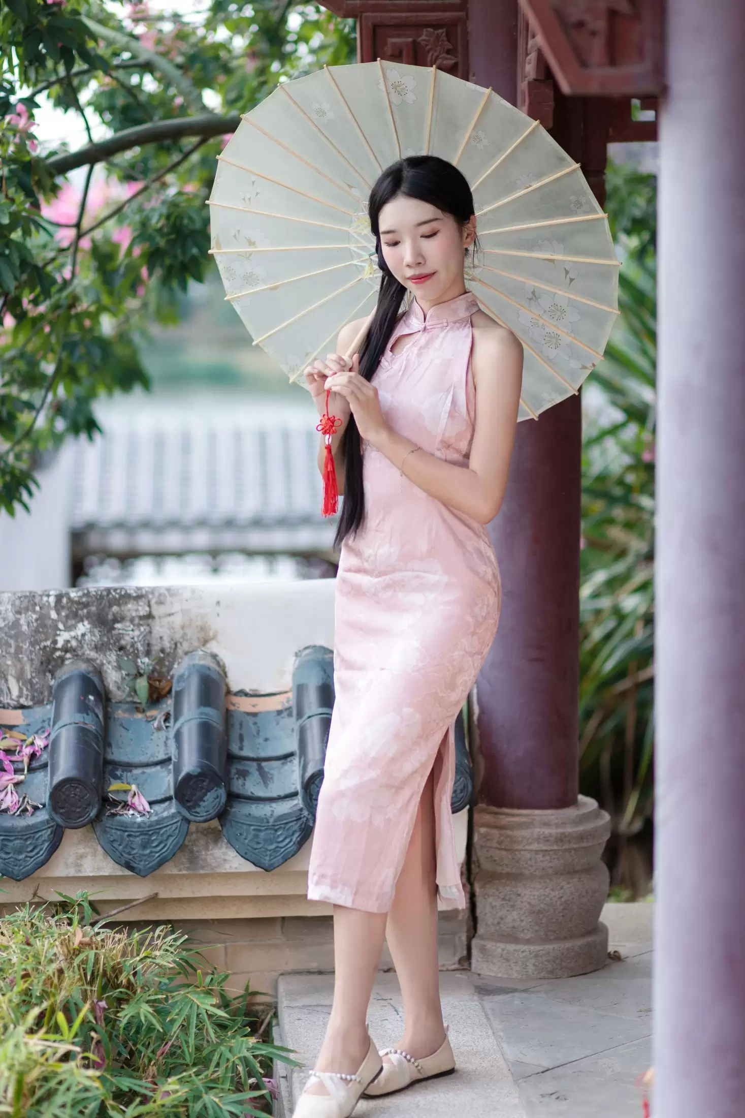 楚茵 – 《旗袍少女》[17P] - 秀人网免费无水印在线套图写真