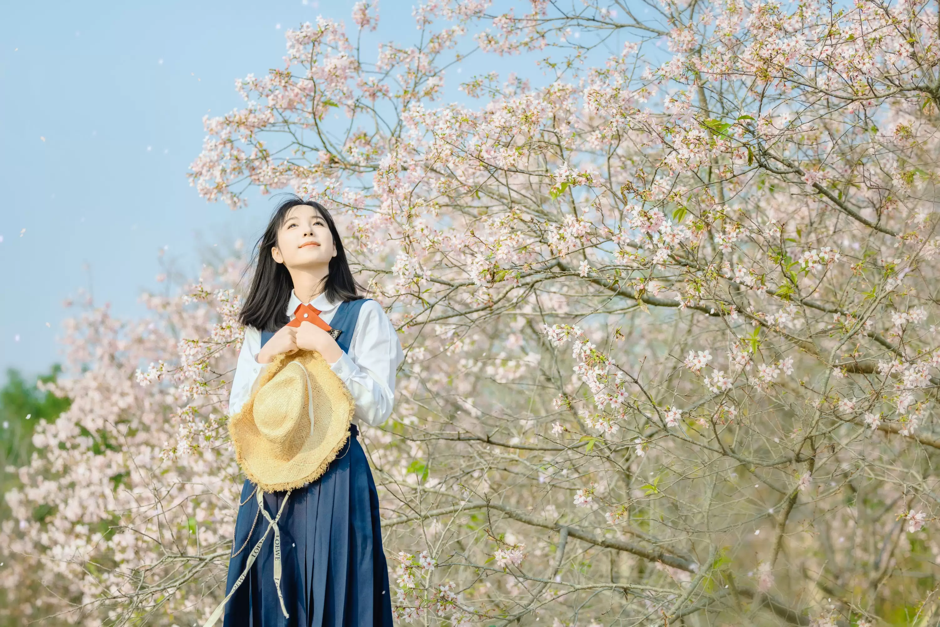 简小橙 – 《起风了》[30P] - 秀人网免费无水印在线套图写真