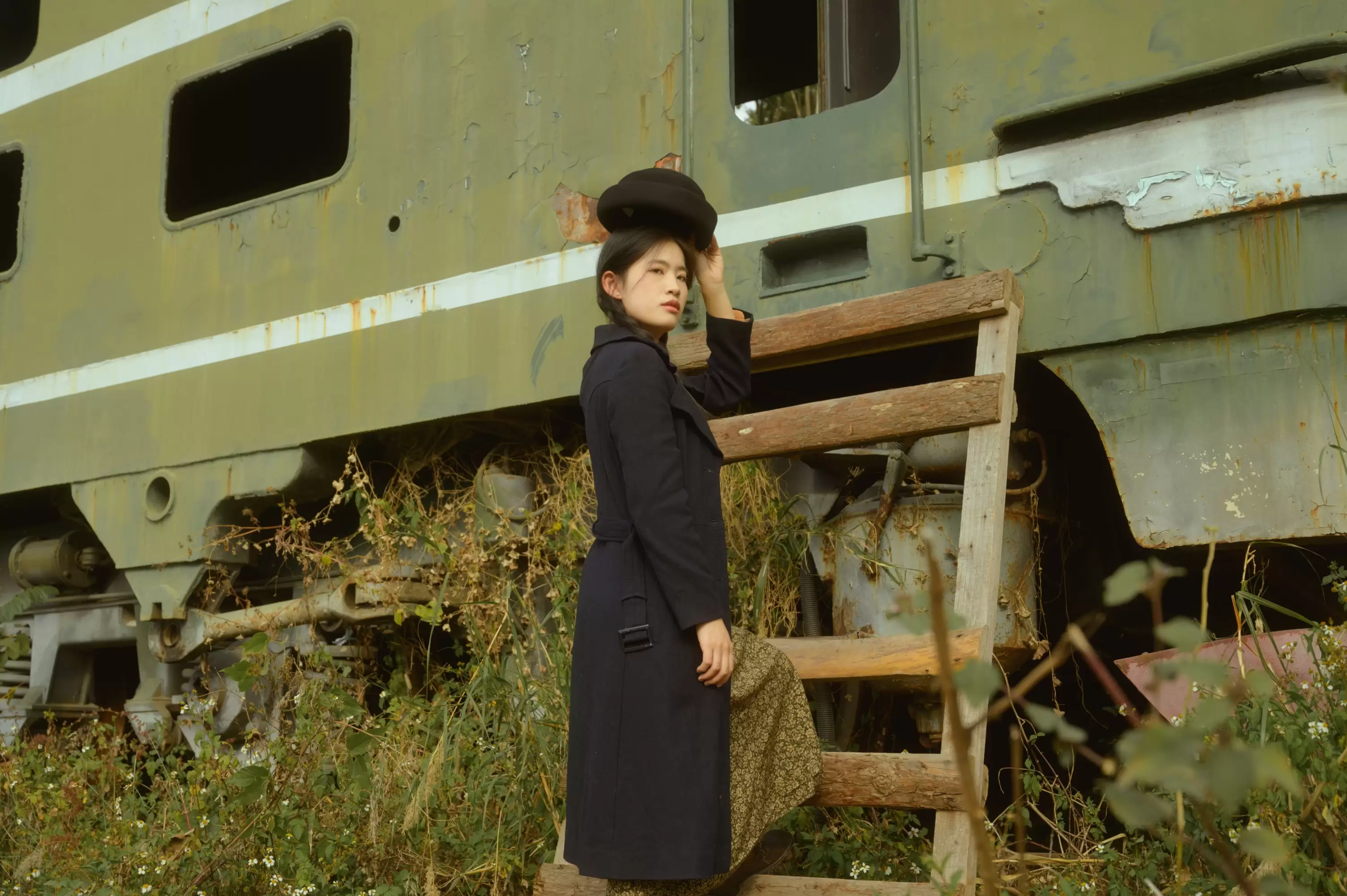 芦苇微微 – 《开往春天的列车》[30P] - 秀人网免费无水印在线套图写真