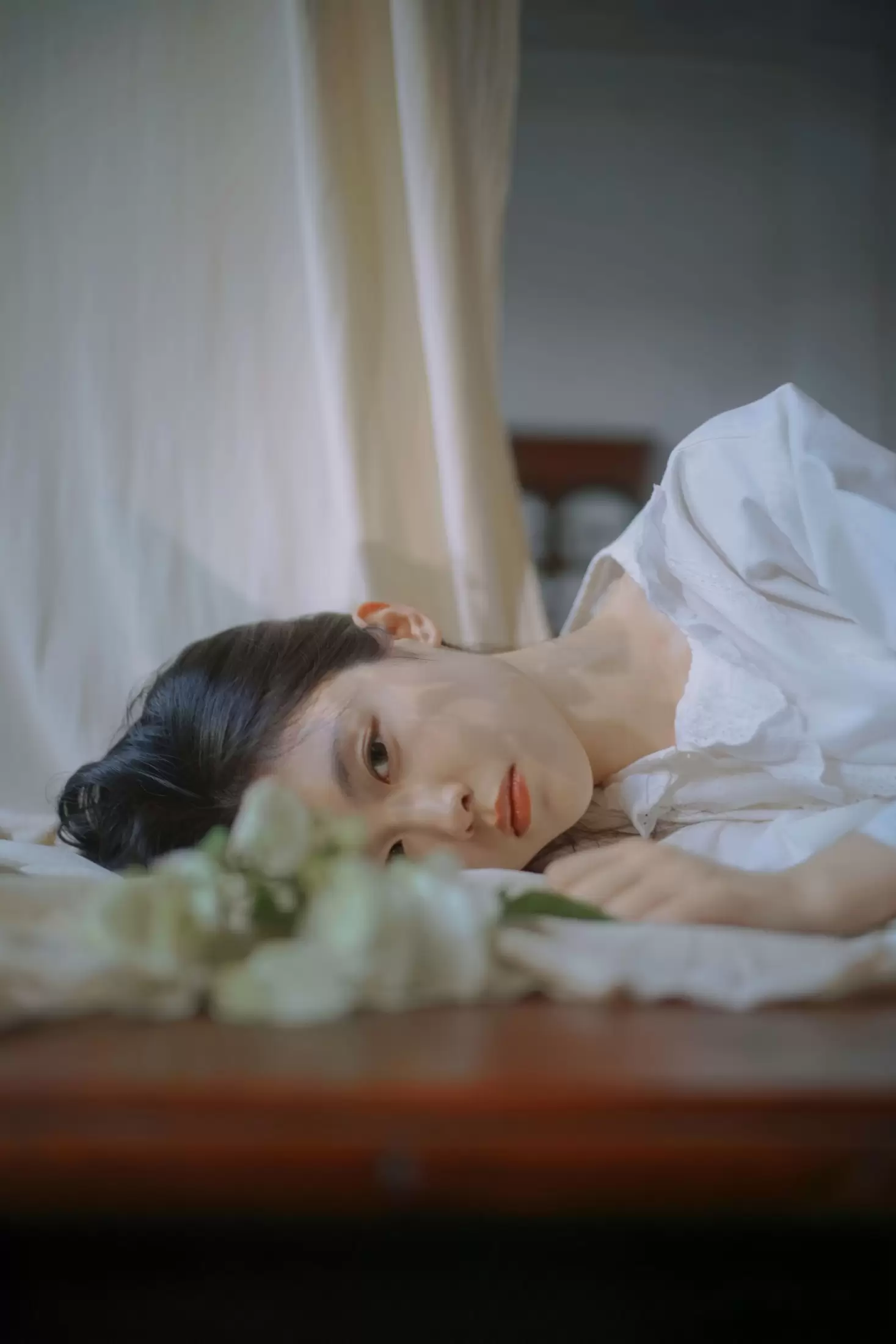 Jade – 《酷似亦菲的清冷神仙少女》[45P] - 秀人网免费无水印在线套图写真