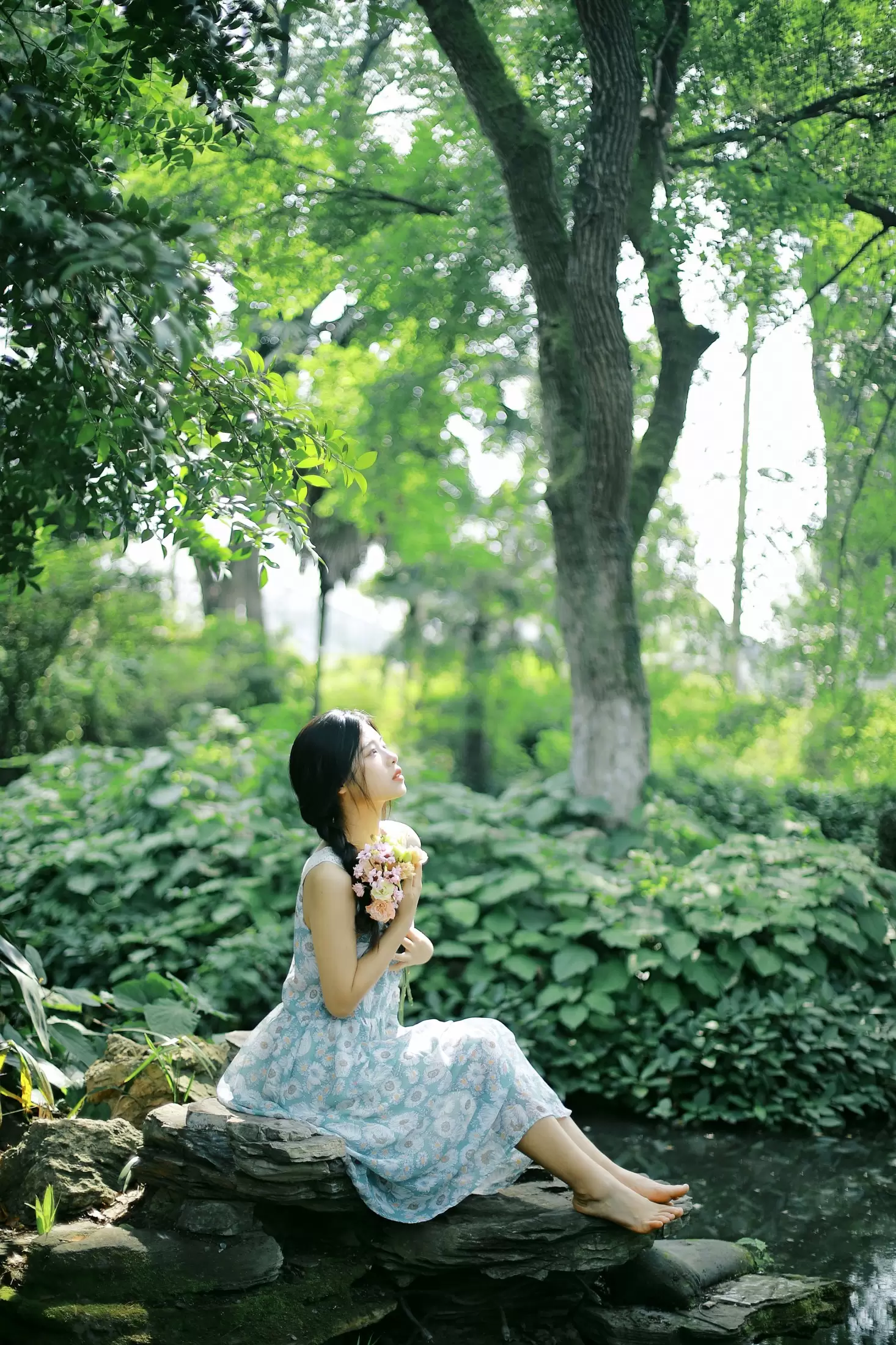 龙星儿 – 《悠长夏日》[28P] - 秀人网免费无水印在线套图写真