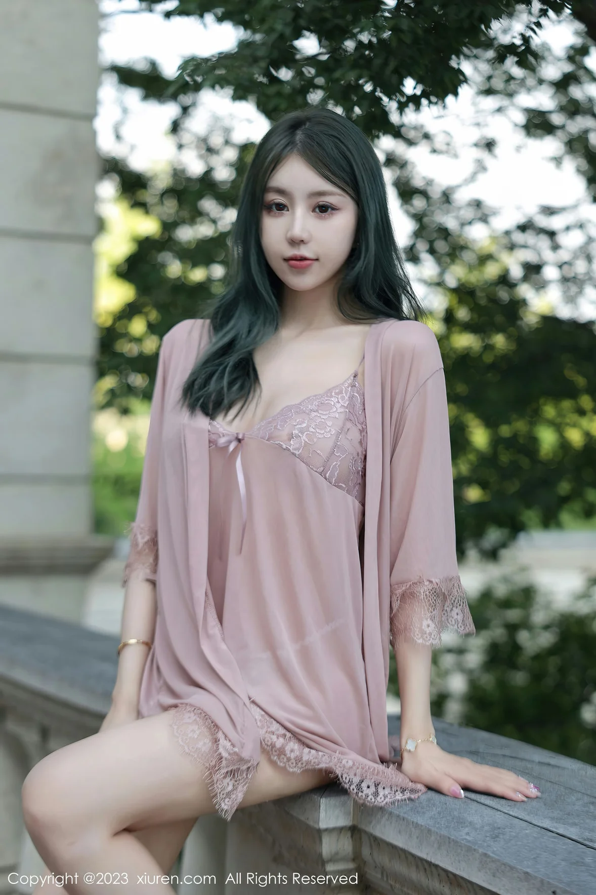 XiuRen 秀人 No.7114 tina_甜仔 蕾丝睡裙杭州旅拍 [65P] - 秀人网免费无水印在线套图写真