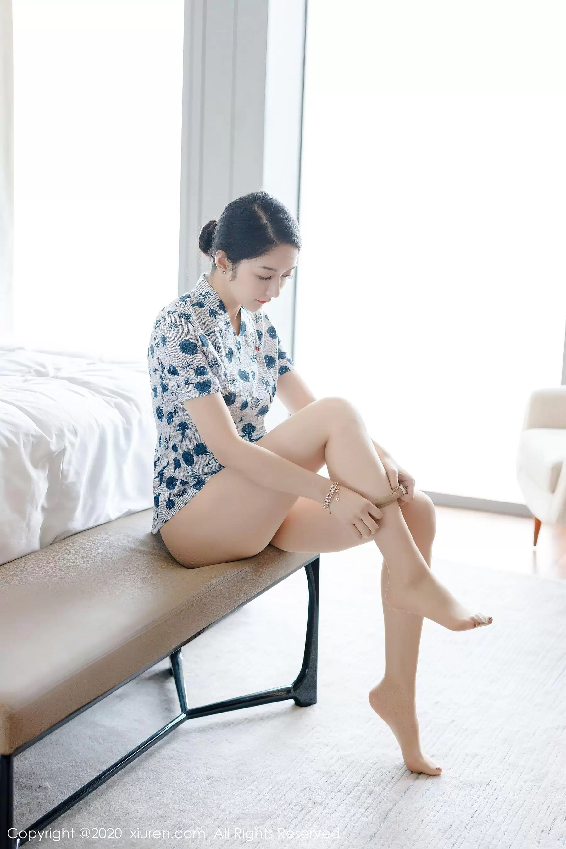 秀人XIUREN No.2305 Angela小热巴 - 秀人网免费无水印在线套图写真