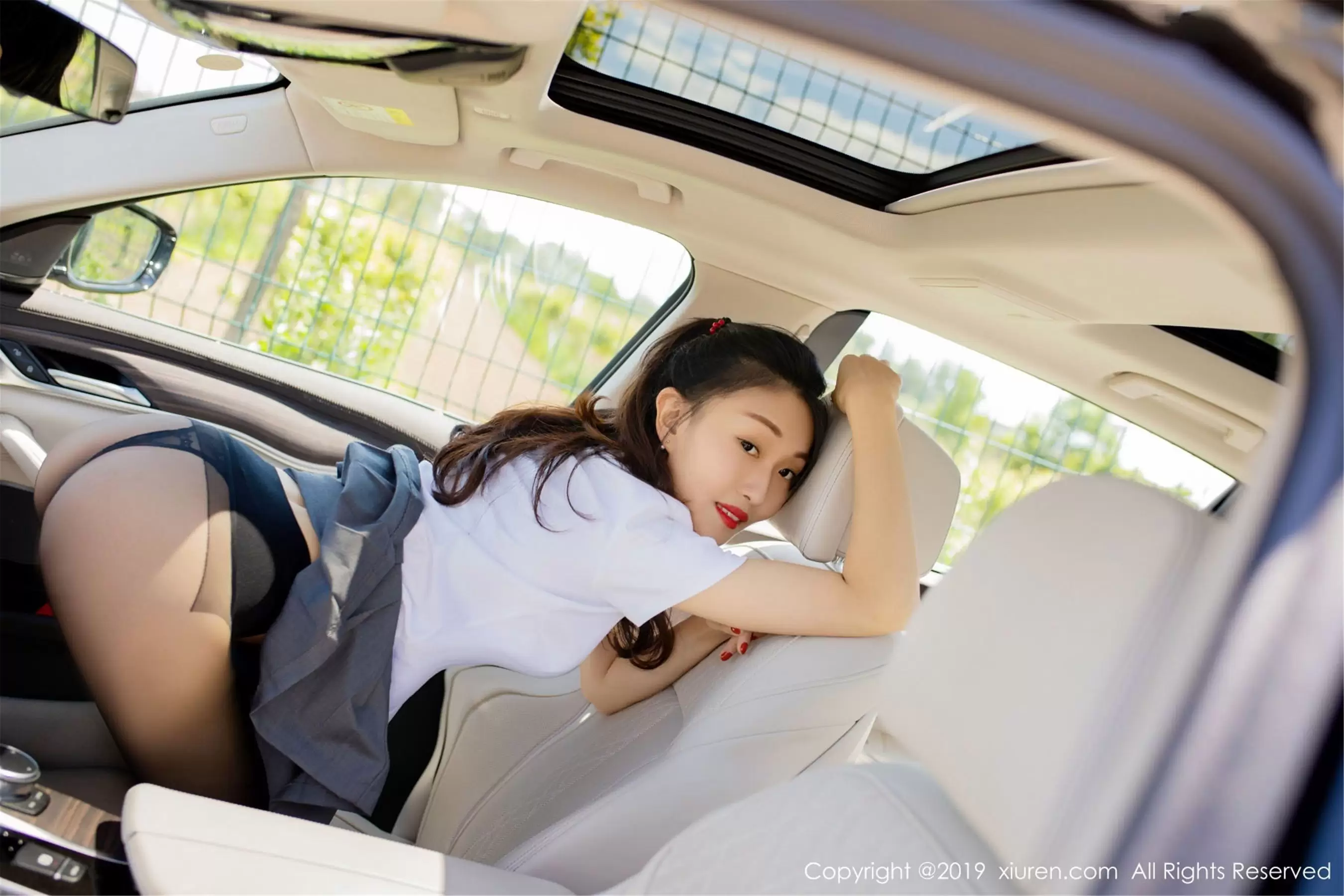 XiuRen 秀人网 No.1528 狐小妖Baby - 秀人网免费无水印在线套图写真